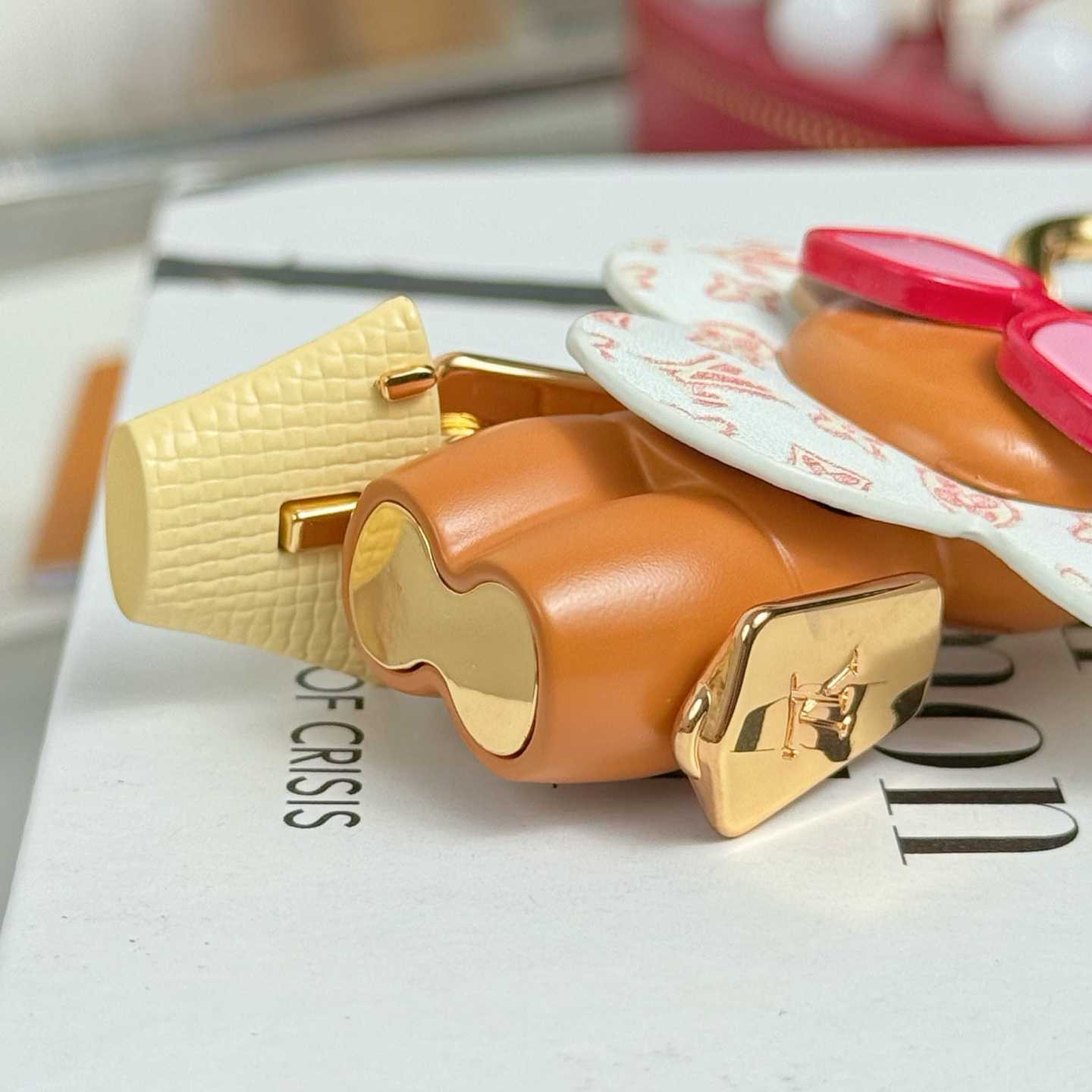 Louis Vuitton Summer Vivienne Bag Charm   M02591 - EUR FASHION