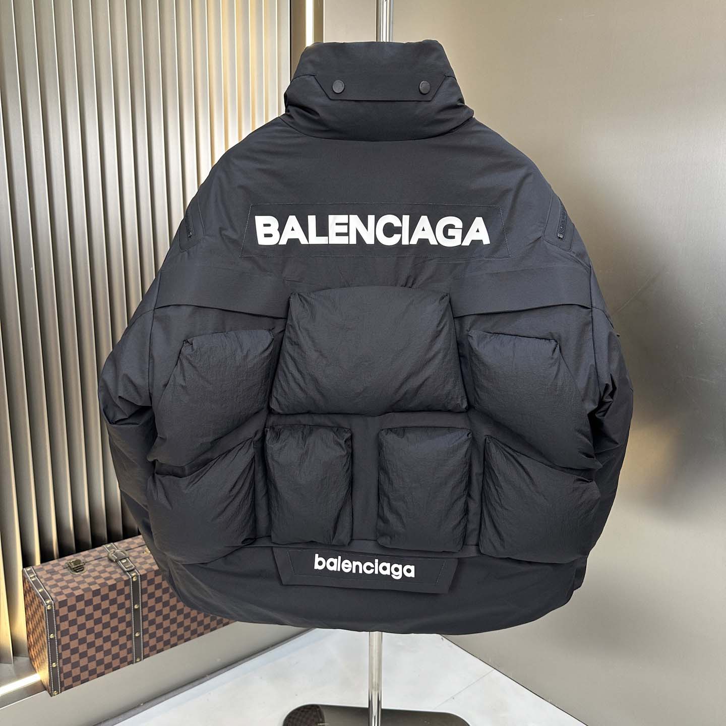Balenciaga Puffer Jacket - EUR FASHION