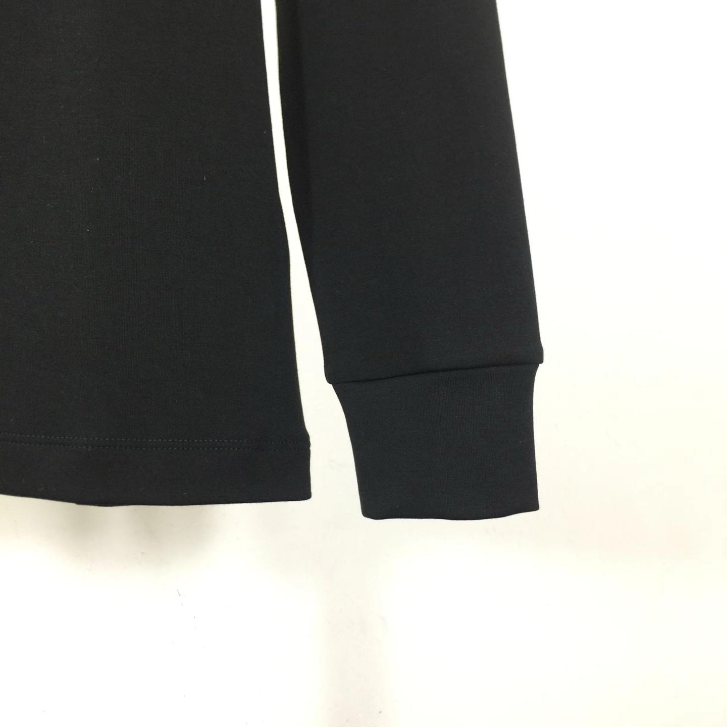 Louis Vuitton Embossed LV Long-Sleeved T-Shirt - EUR FASHION