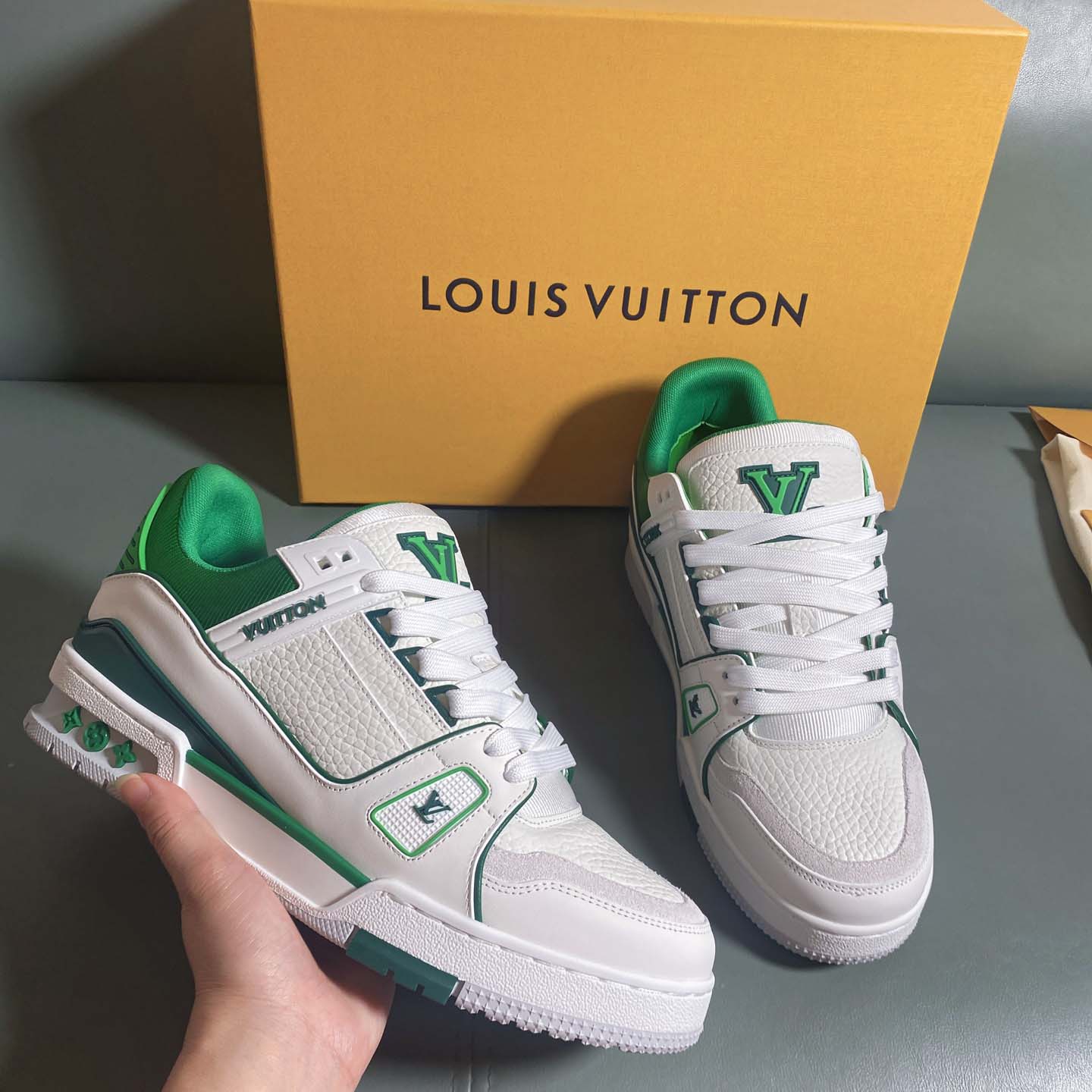  - EUR FASHION