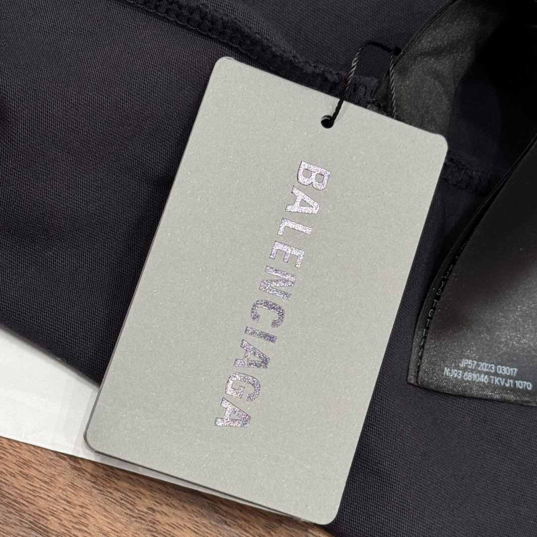 Balenciaga BB Icon Stencil Long Sleeve T-Shirt Large Fit in Black Faded  - EUR FASHION