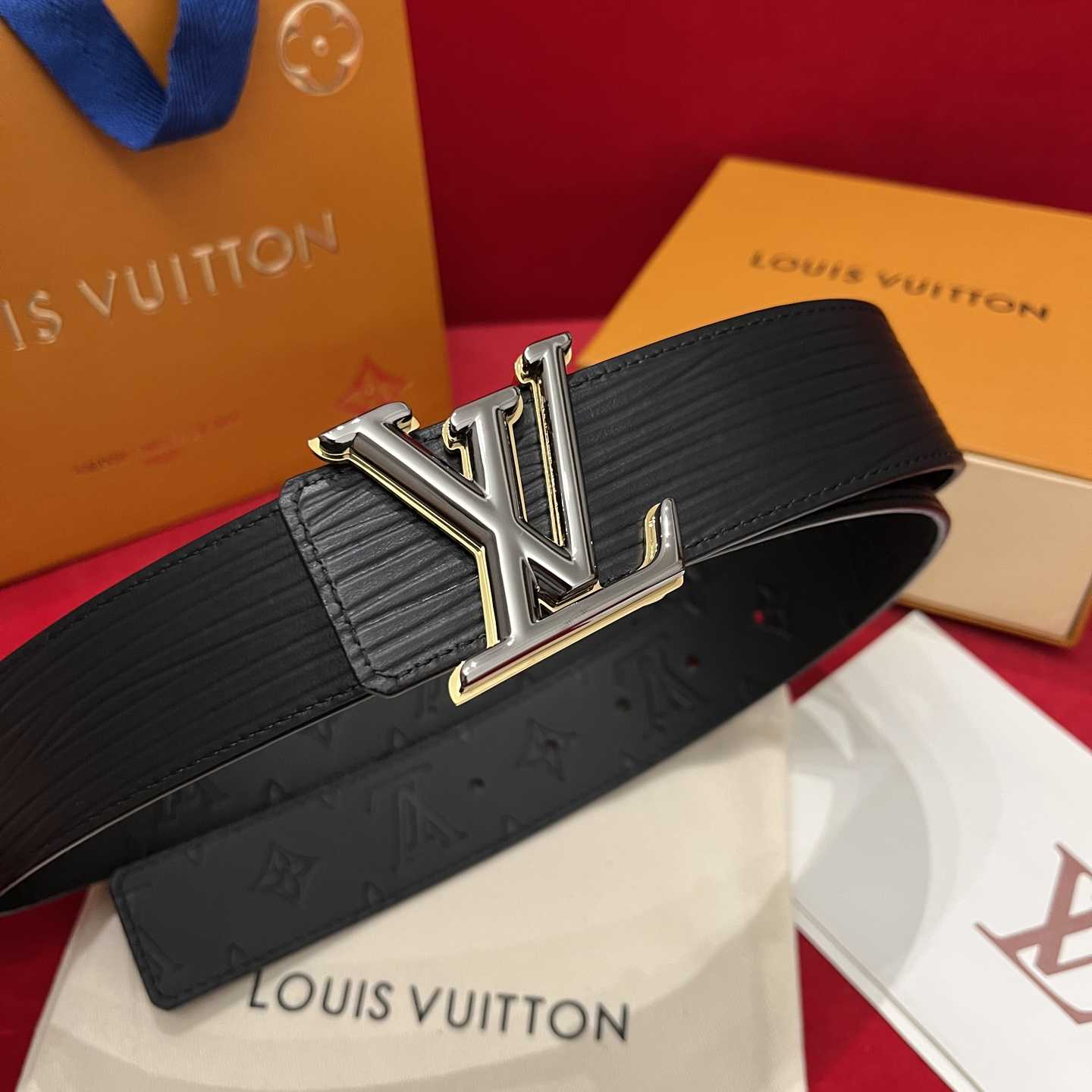 Louis Vuitton Reversible Belt  4cm - EUR FASHION