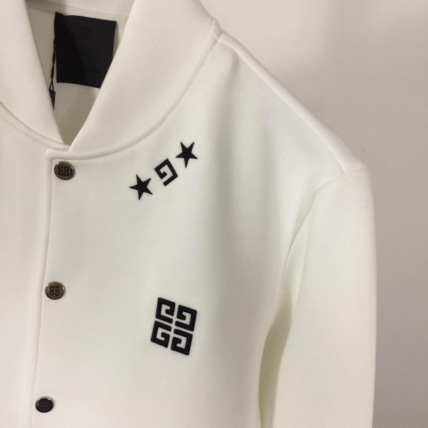 Givenchy Jacket - EUR FASHION