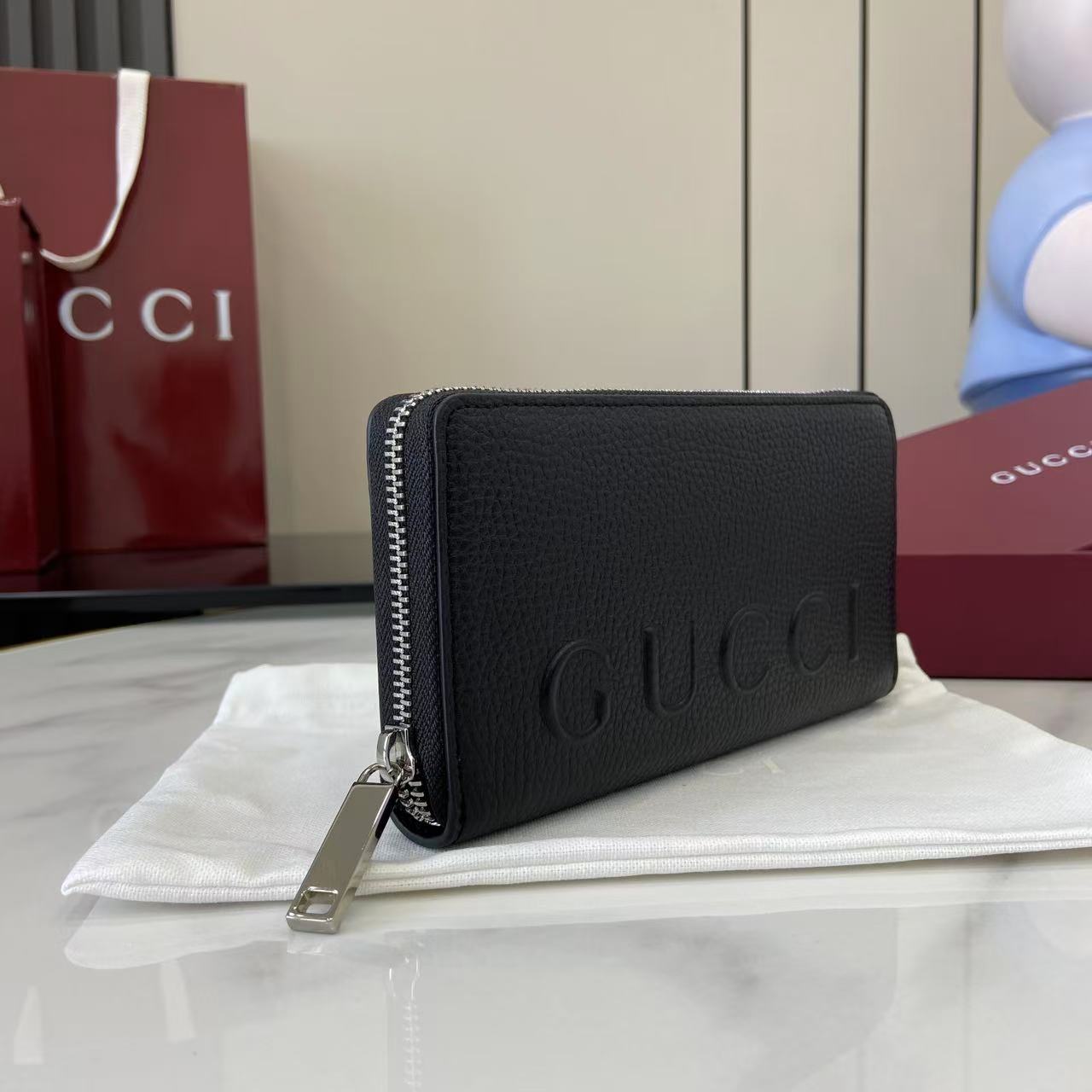 Gucci Zip Around Wallet With Logo - EUR FASHION