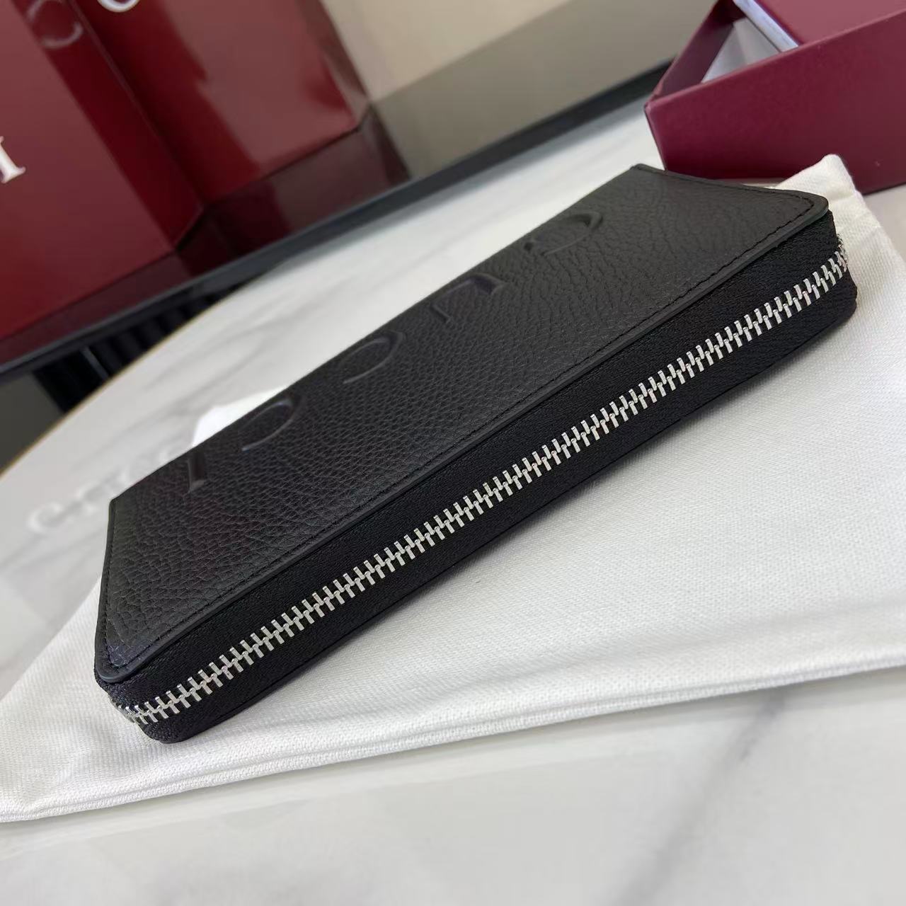 Gucci Zip Around Wallet With Logo - EUR FASHION