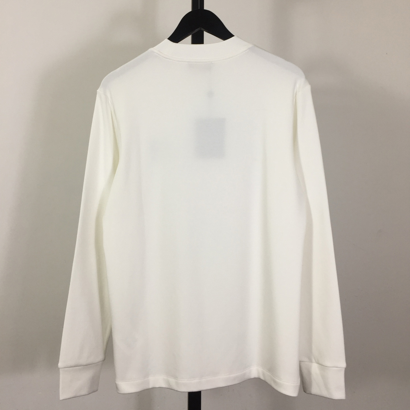 Louis Vuitton Embossed LV Long-Sleeved T-Shirt - EUR FASHION