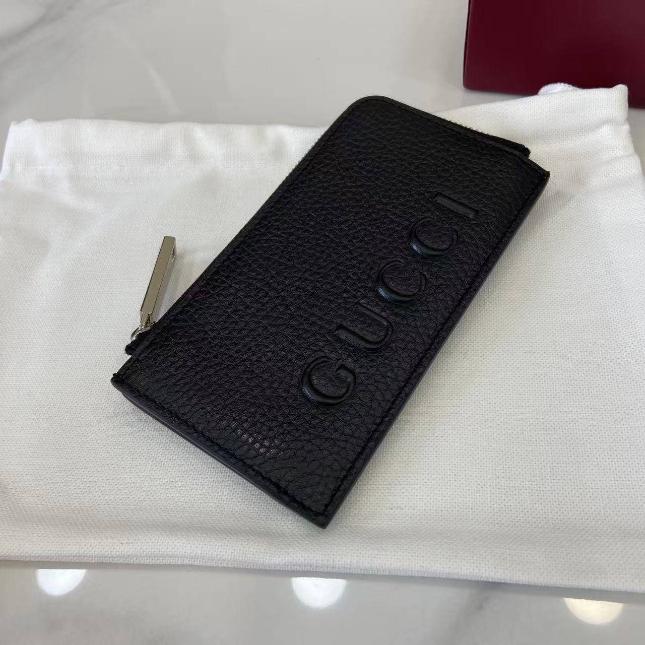 Gucci Zip Card Case With Logo - EUR FASHION