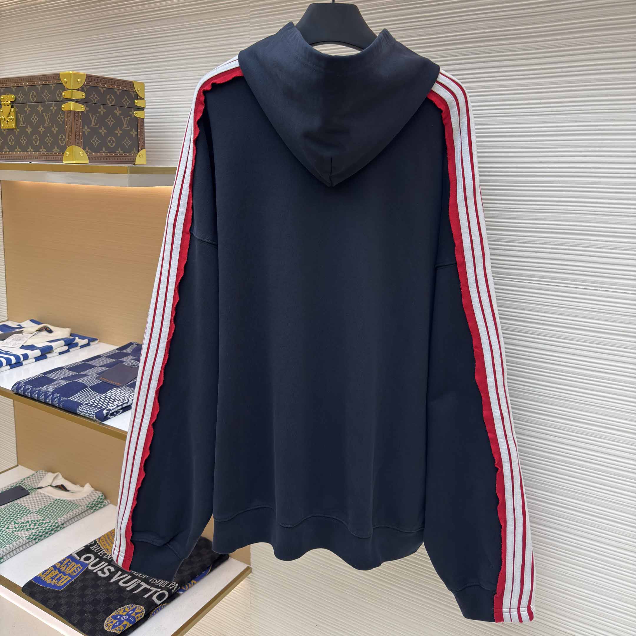 Balenciaga Unity Sports Icon Large Hoodie in faded black and white dry fleece - EUR FASHION