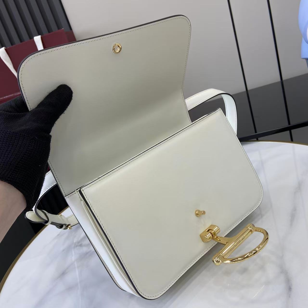 Gucci Siena Small Shoulder Bag - EUR FASHION