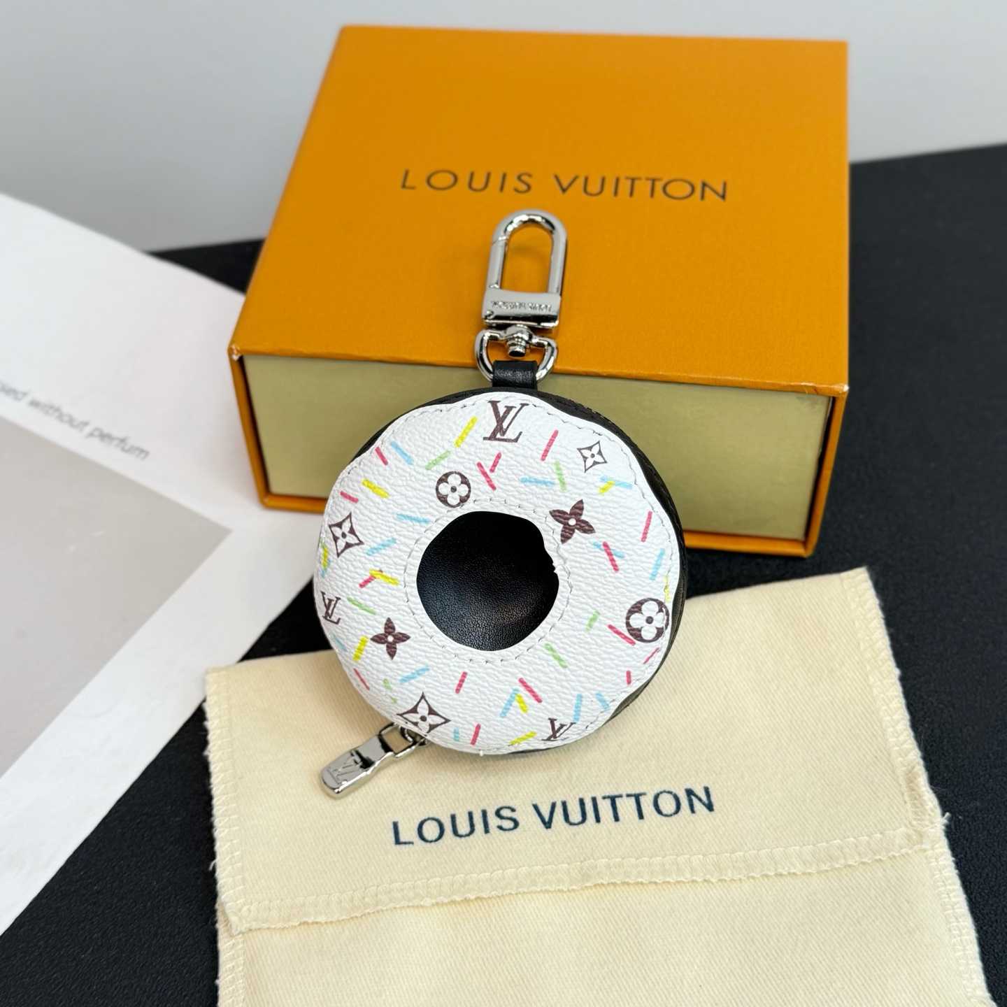 Louis Vuitton LV Donut Bag Charm    - EUR FASHION