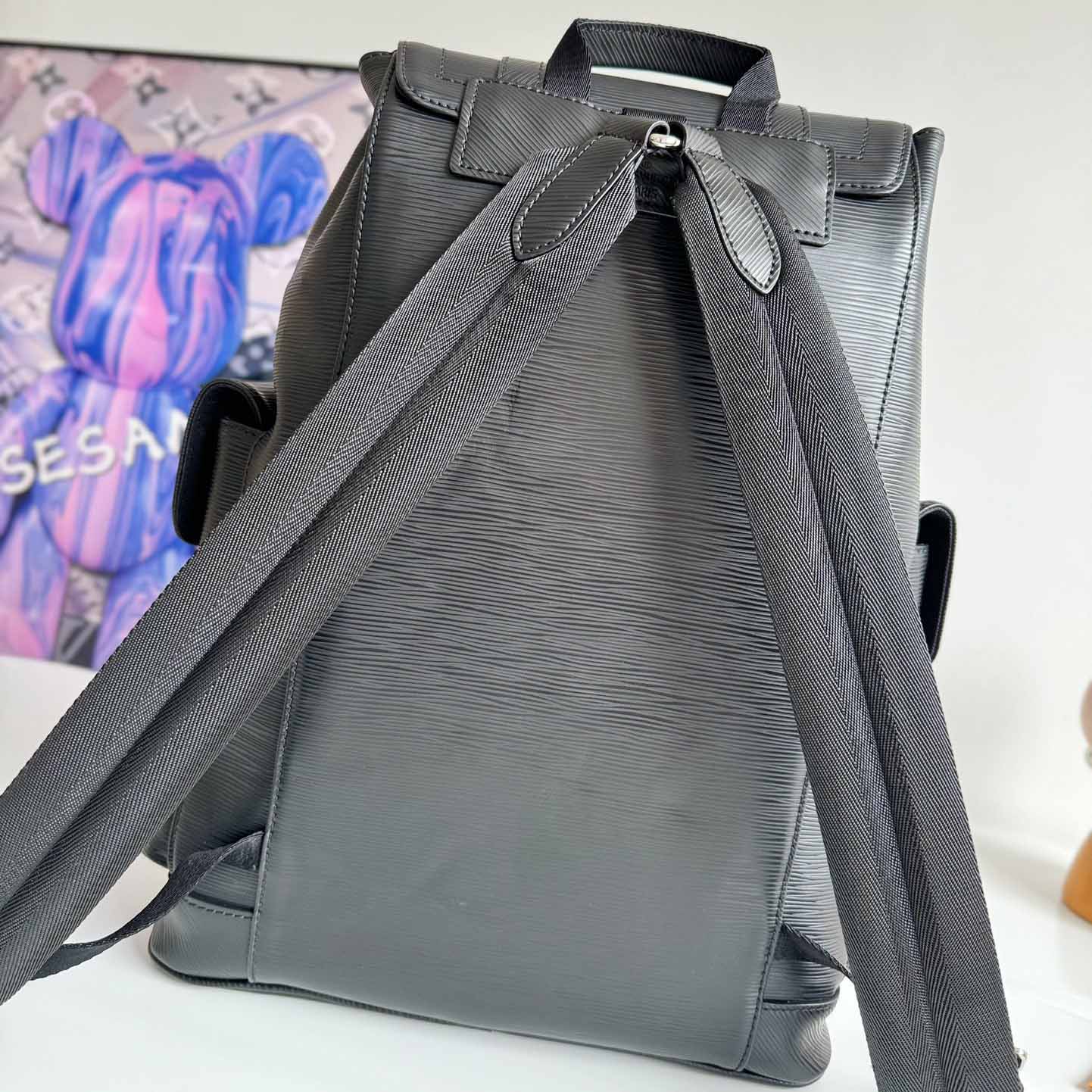 Louis Vuitton Christopher MM      M24326 - EUR FASHION