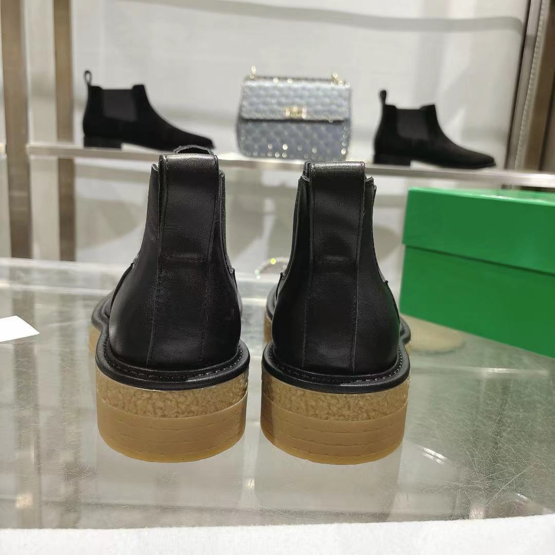 Bottega Veneta Haddock Chelsea Ankle Boot - EUR FASHION