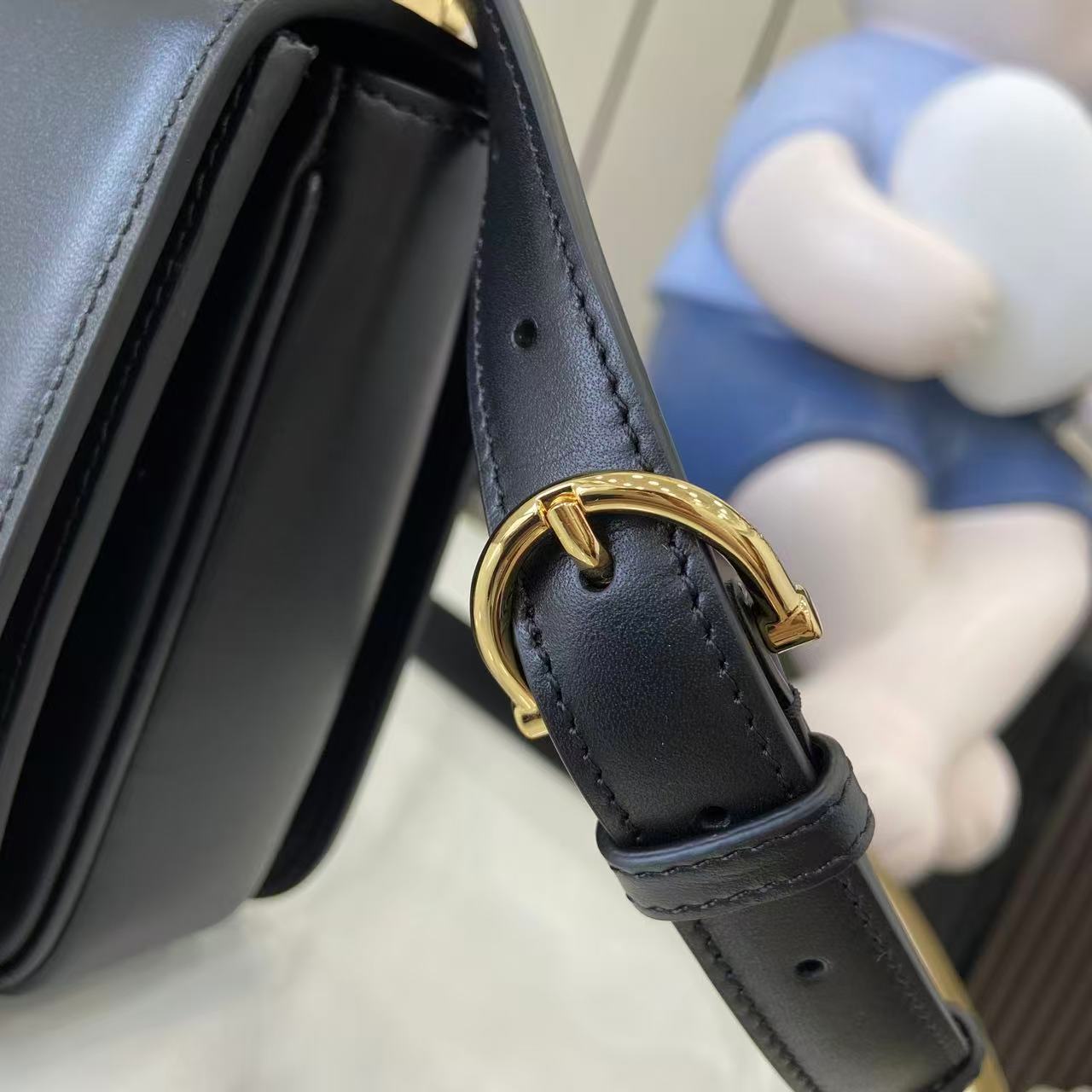 Gucci Siena Small Shoulder Bag - EUR FASHION
