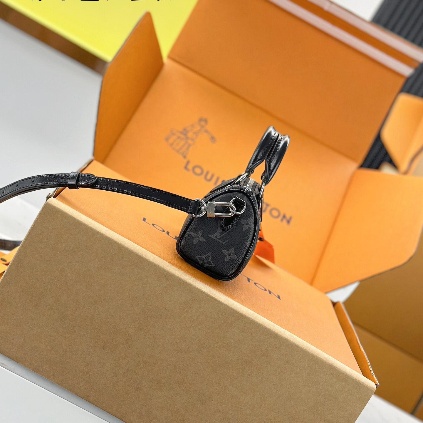 Louis Vuitton Nano Speedy   M26573 - EUR FASHION