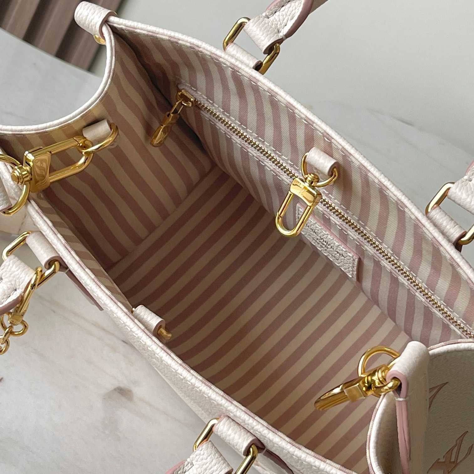 Louis Vuitton OnTheGo PM   M14403 - EUR FASHION