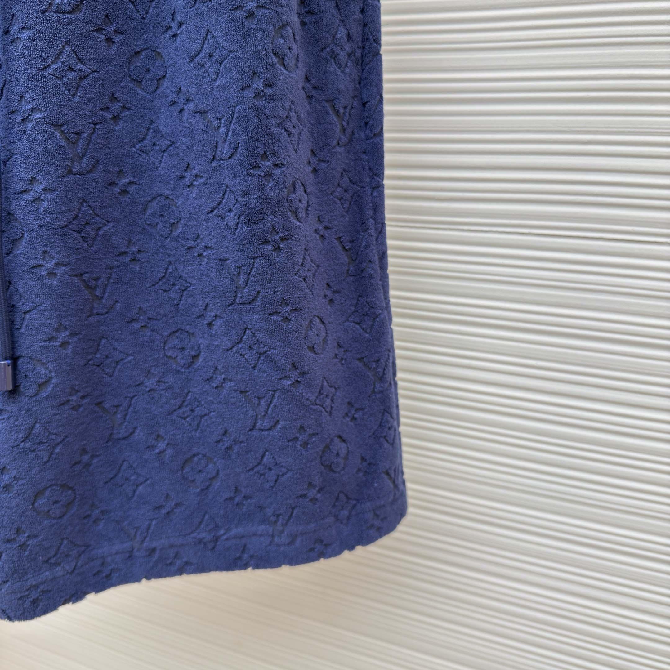 Louis Vuitton Monogram French Terry Shorts    1AHUX6 - EUR FASHION