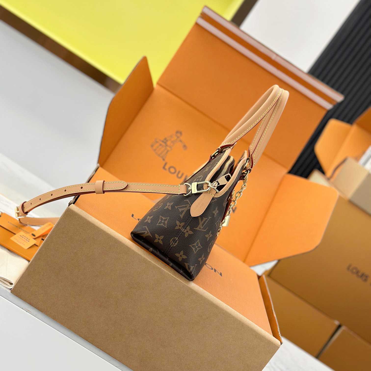 Louis Vuitton Ever More PM   M15208 - EUR FASHION