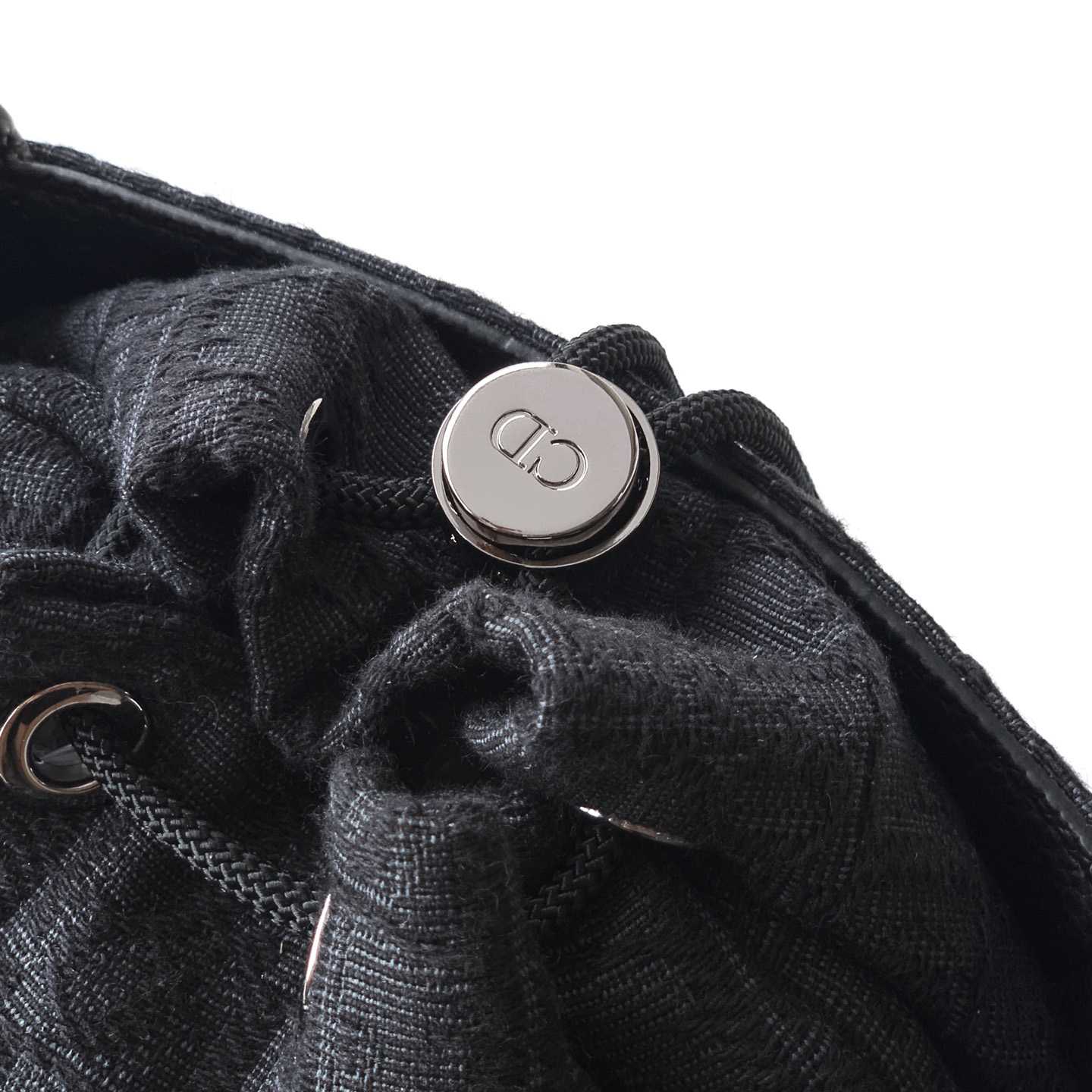 Dior Mini Bucket Bag  - EUR FASHION