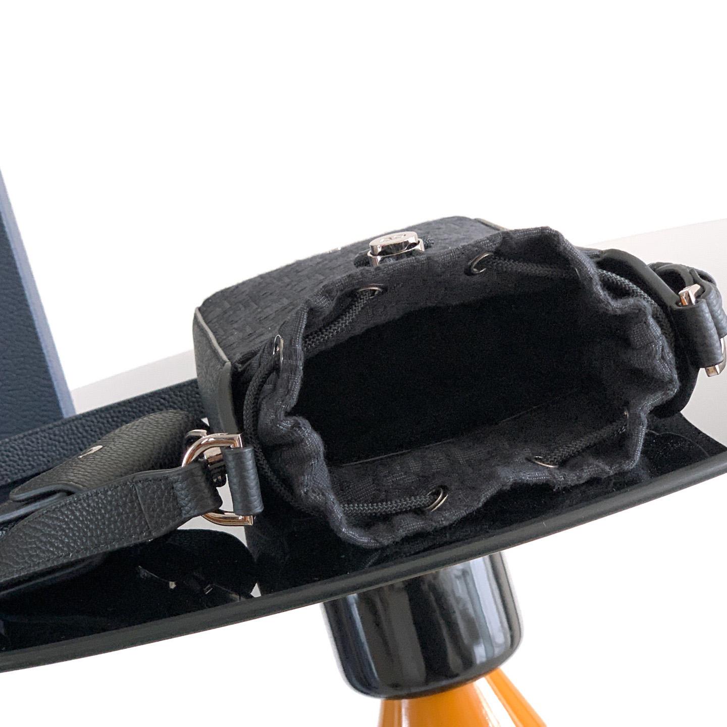 Dior Mini Bucket Bag  - EUR FASHION