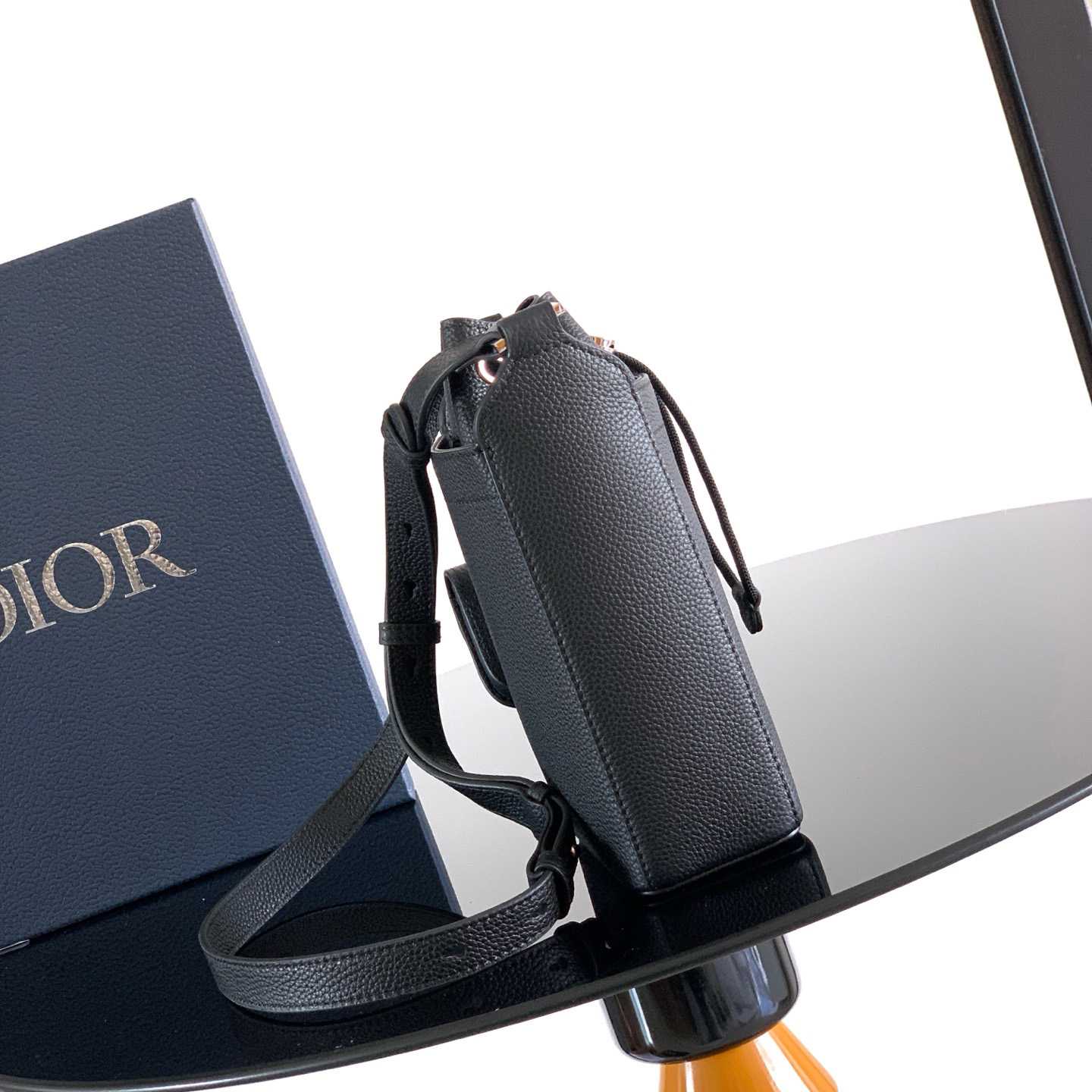 Dior Mini Bucket Bag  - EUR FASHION