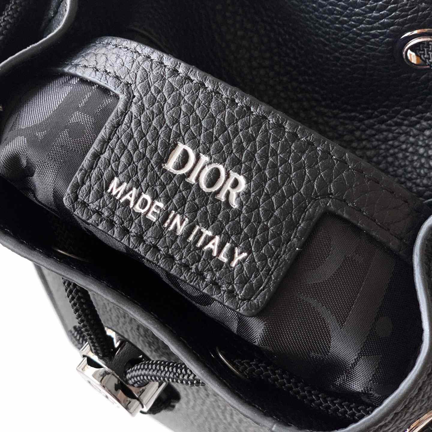 Dior Mini Bucket Bag  - EUR FASHION