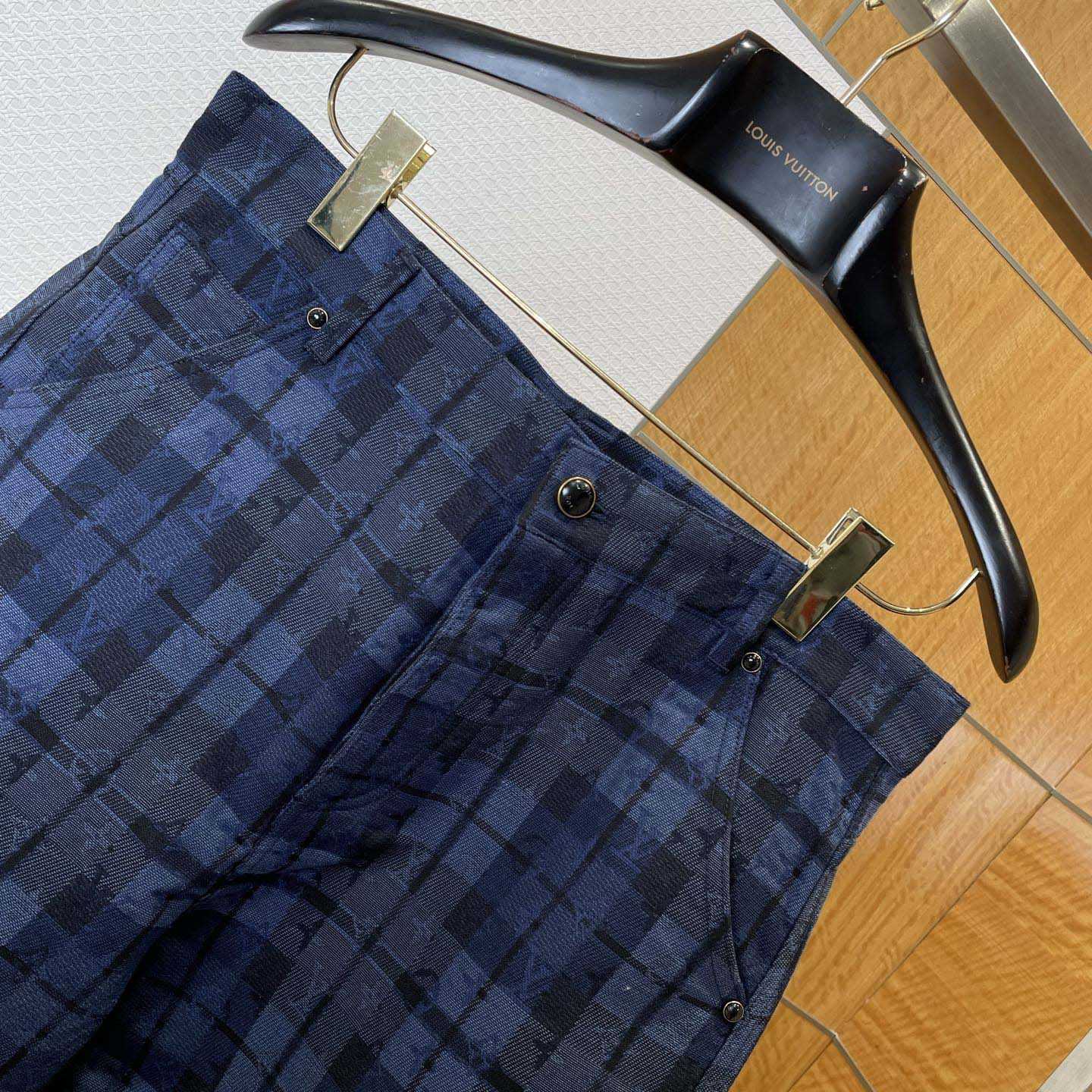 Louis Vuitton Monogram Tartan Denim Pants   1AIJUQ - EUR FASHION