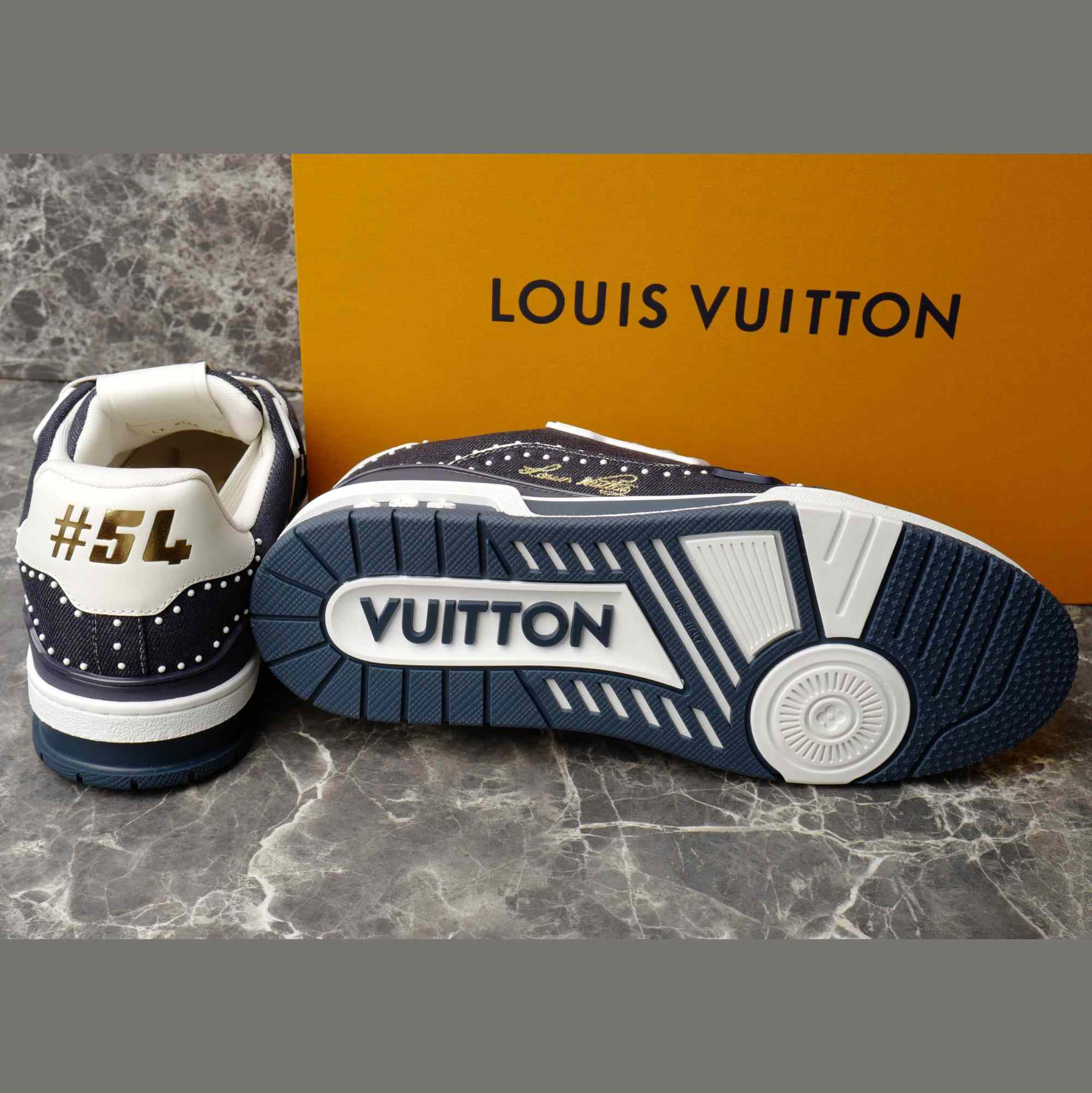 Louis Vuitton LV Trainer Sneaker   1AJ520 - EUR FASHION