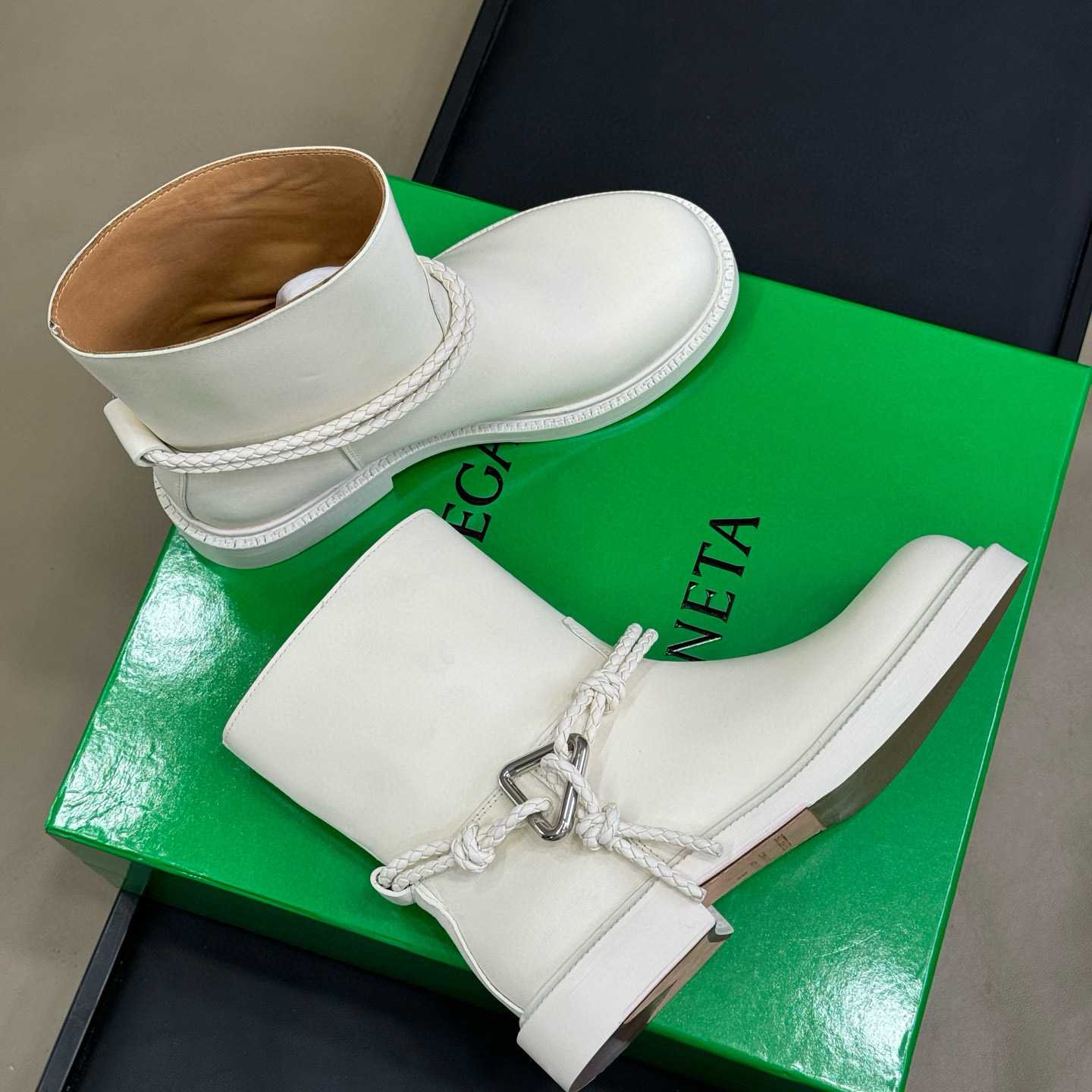 Bottega Veneta James Ankle Boot - EUR FASHION