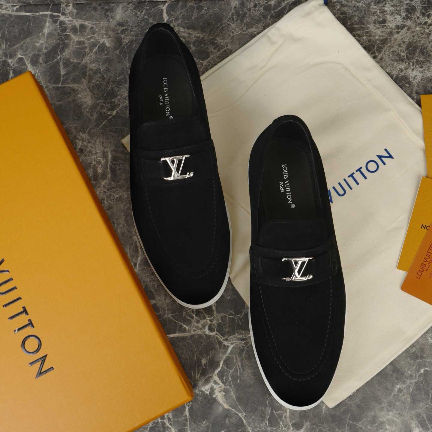 Louis Vuitton Estate Loafers - EUR FASHION