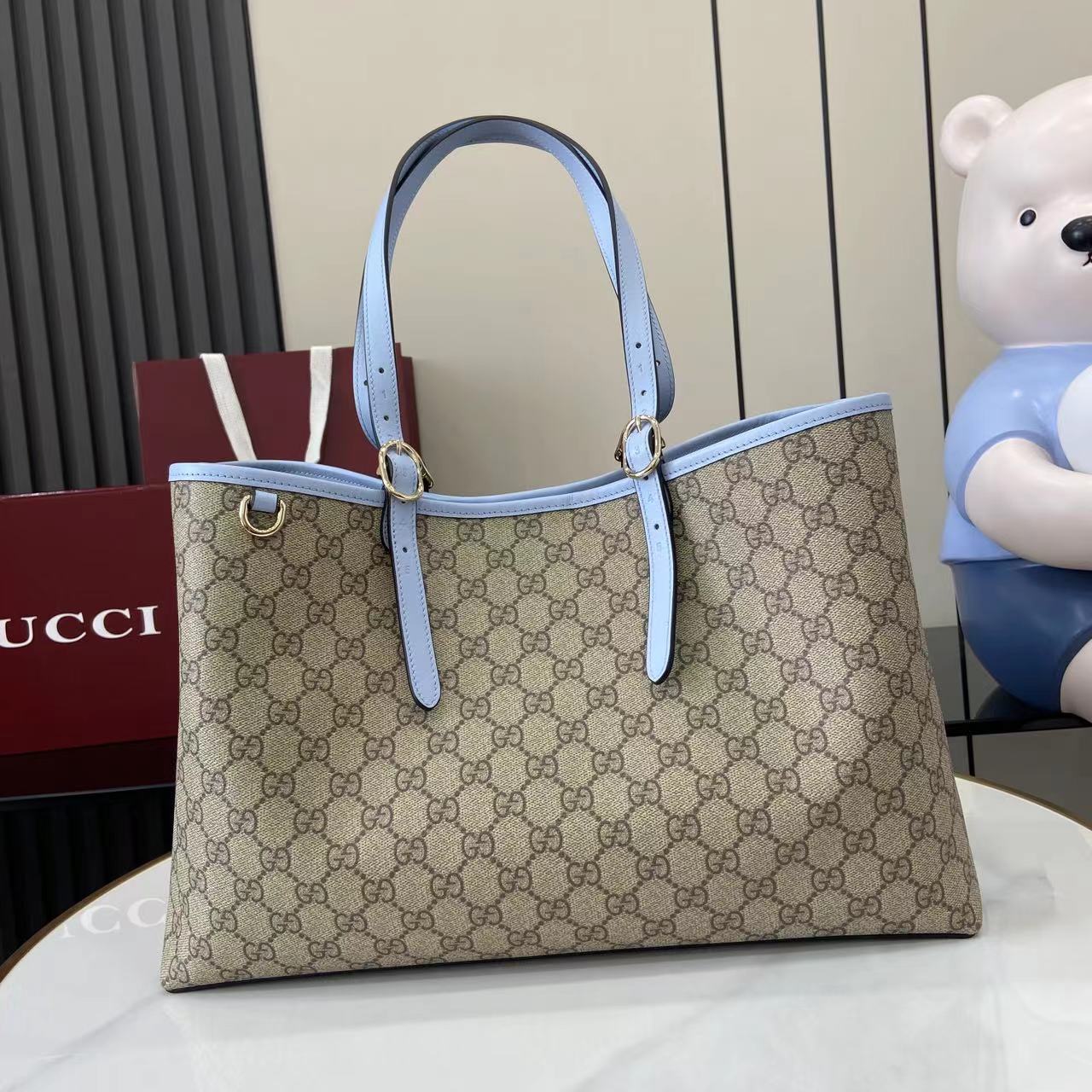 Gucci GG Emblem Large Tote Bag - EUR FASHION