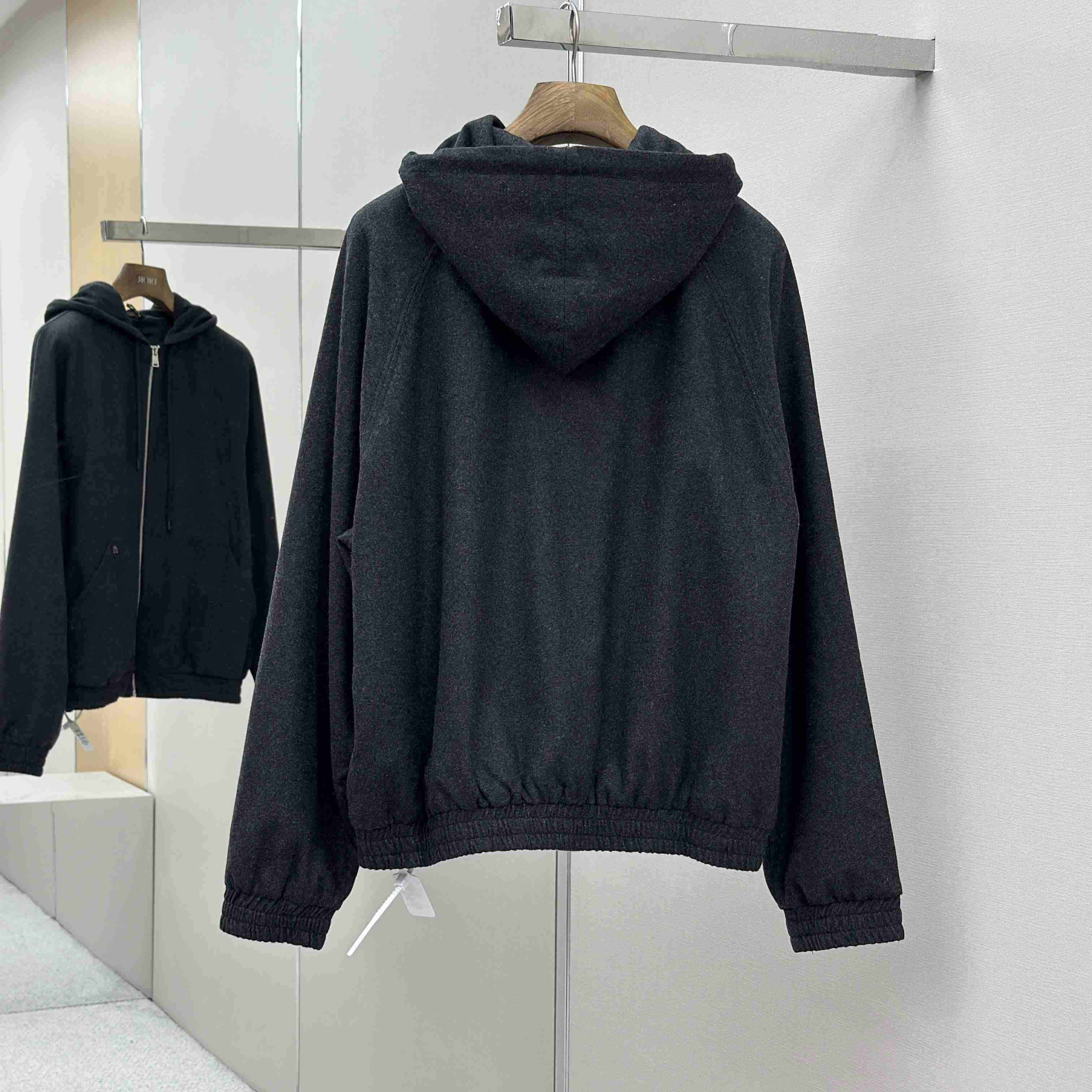 Fendi Dark Grey Cashmere Sweatshirt - EUR FASHION