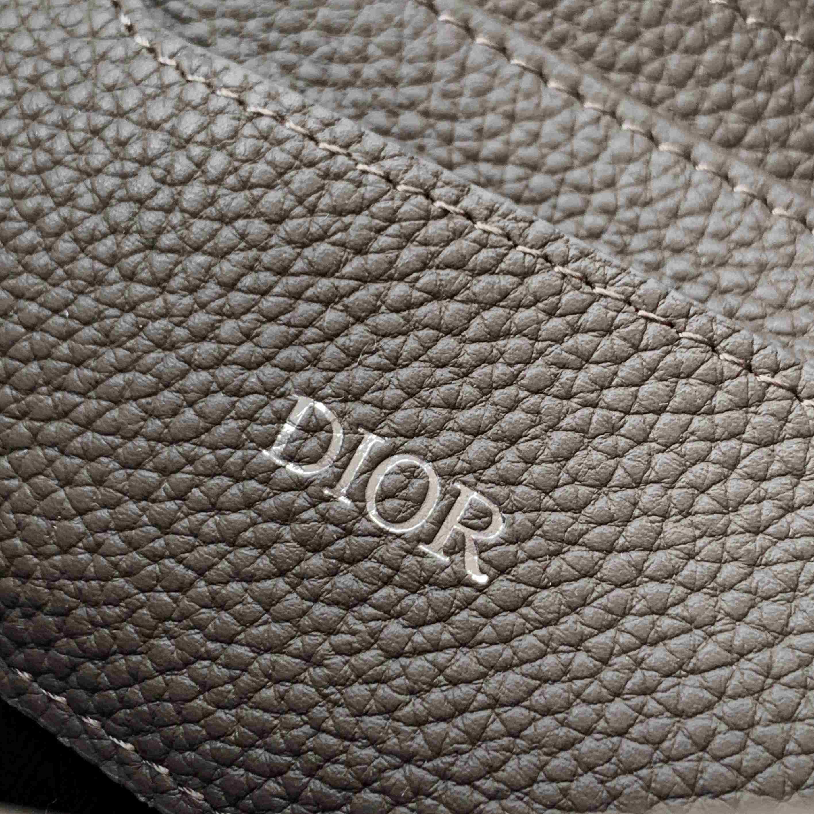 Dior Normandie A5 Triangle Pouch  - EUR FASHION