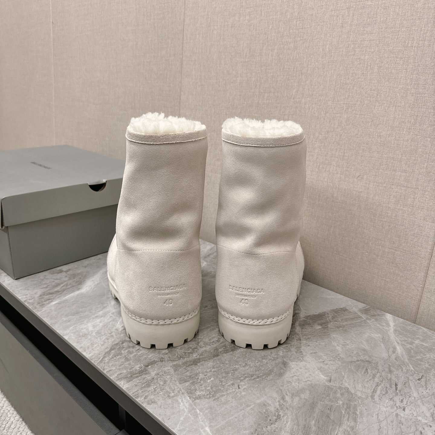 Balenciaga Alaska Fur High Boots - EUR FASHION