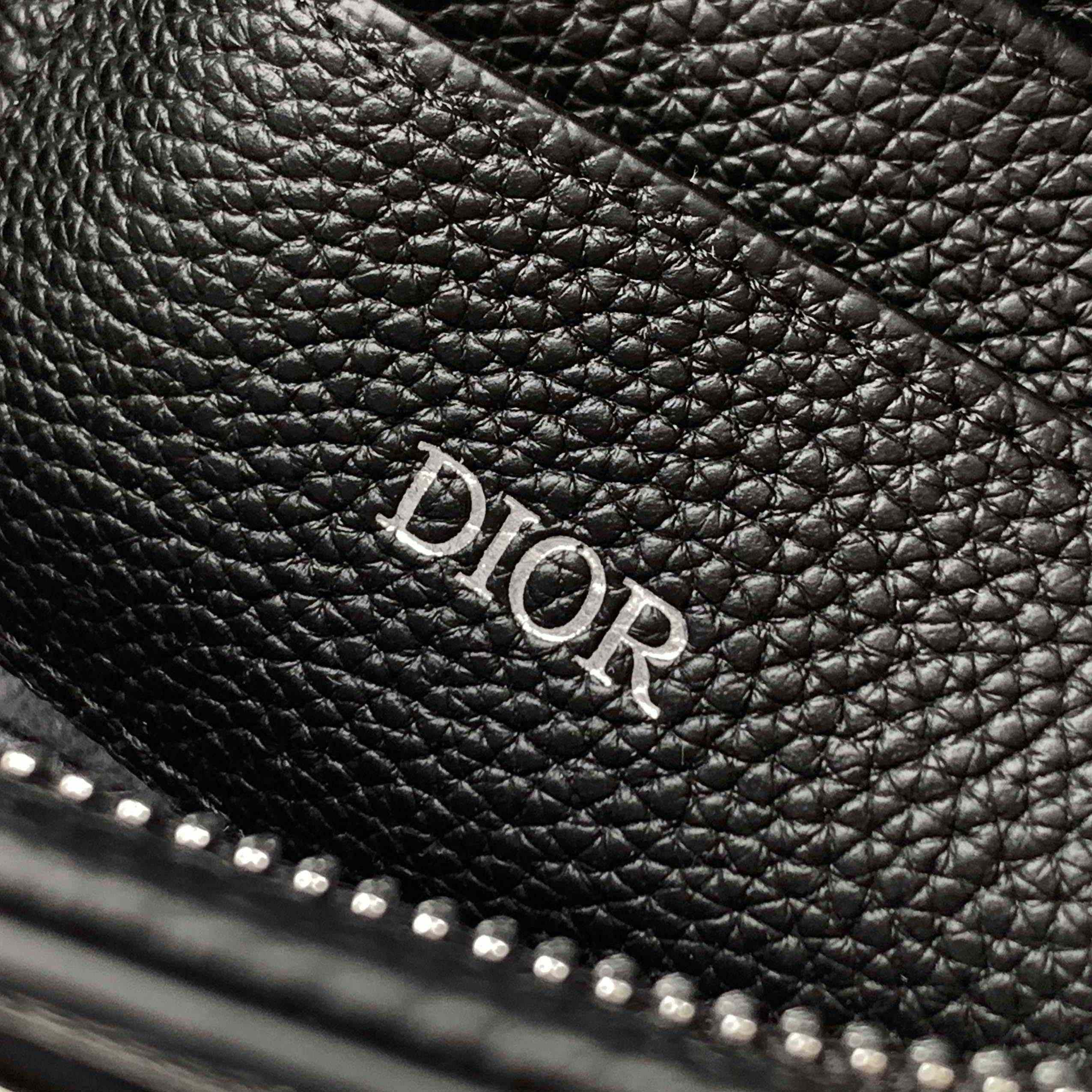 Dior Normandie A5 Triangle Pouch   - EUR FASHION