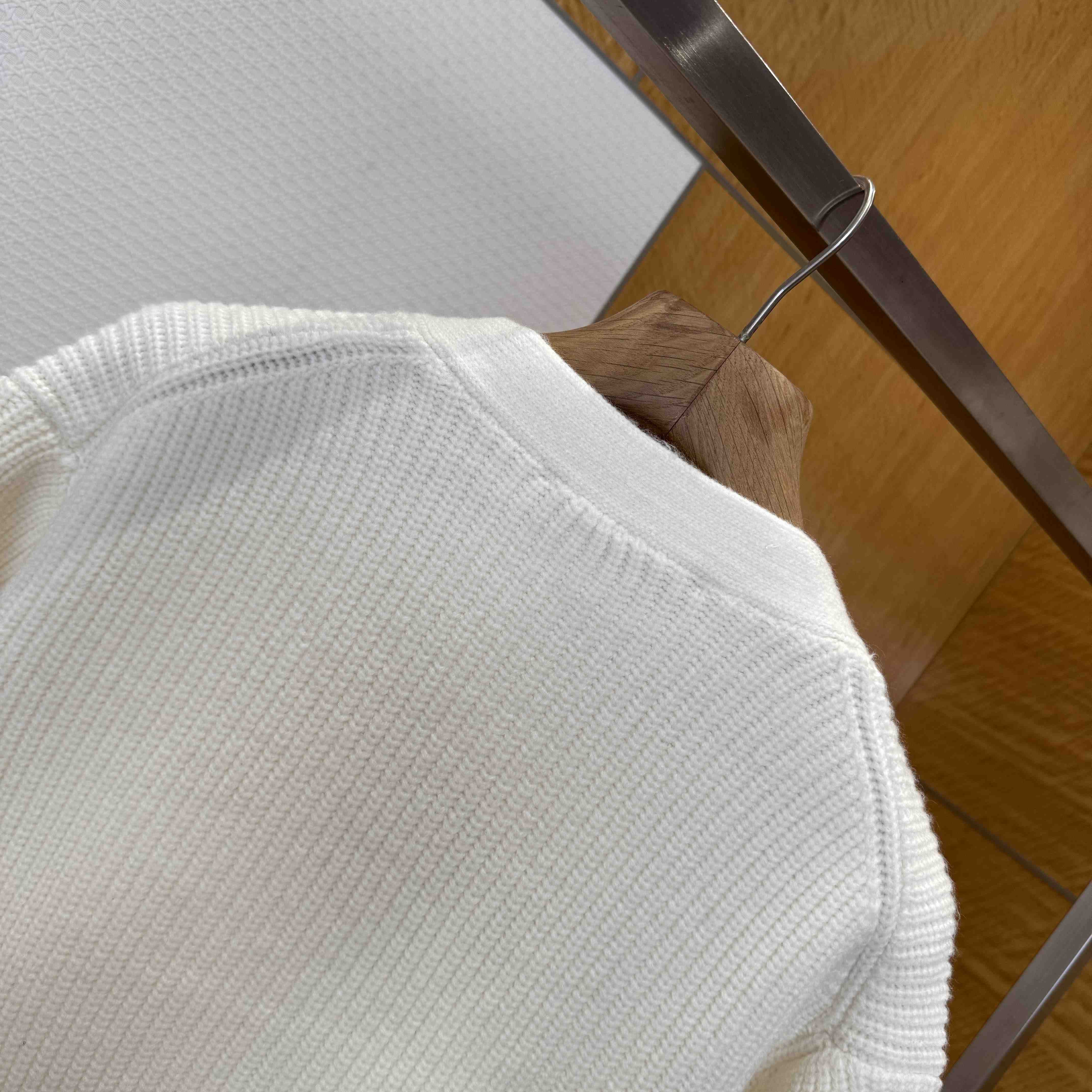 Louis Vuitton Graphic Knitted Cardigan   1AJBX9 - EUR FASHION