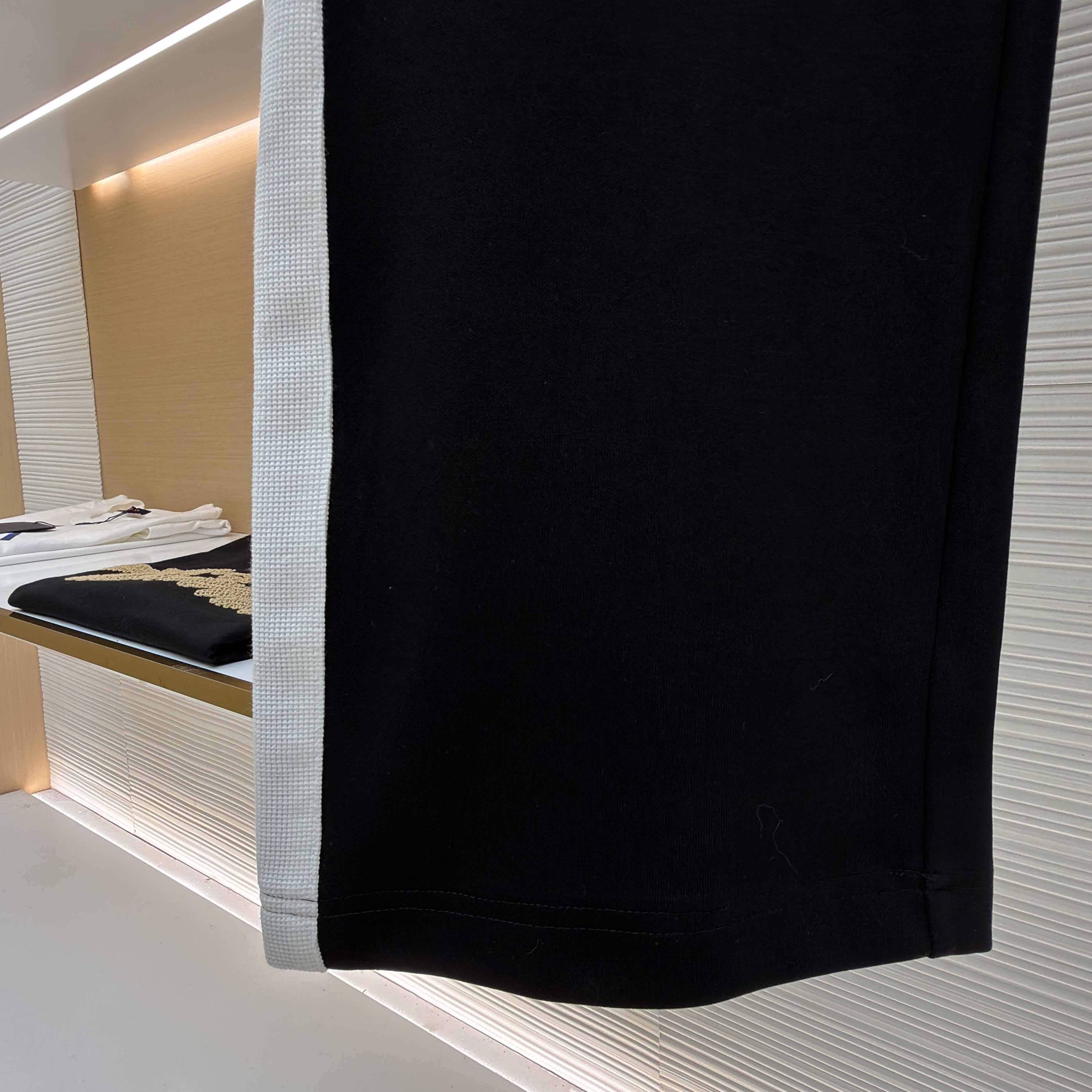 Louis Vuitton Hybrid Jersey Pants   1AHWAR - EUR FASHION