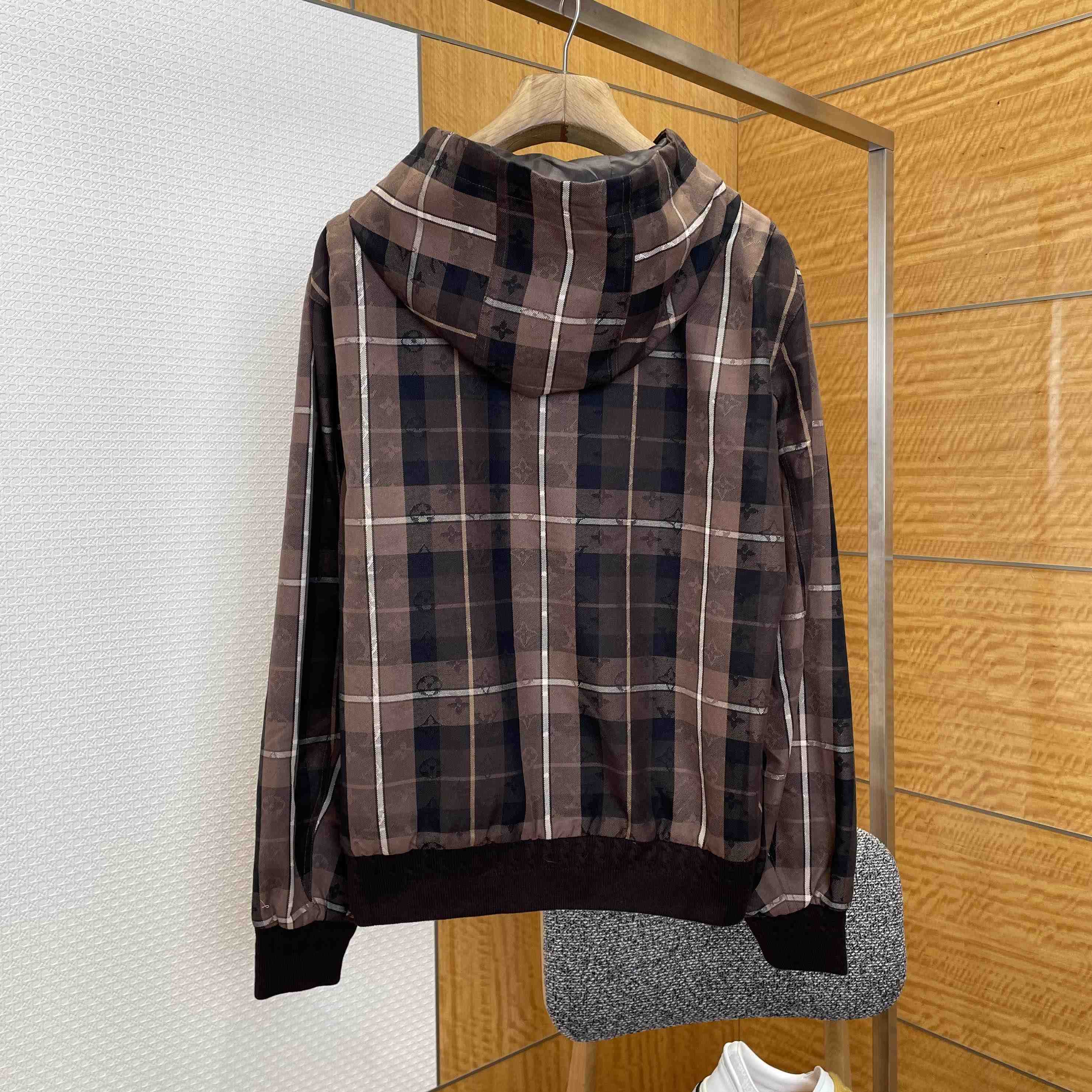 Louis Vuitton Tailored Hooded Blouson   1AIJQ7 - EUR FASHION