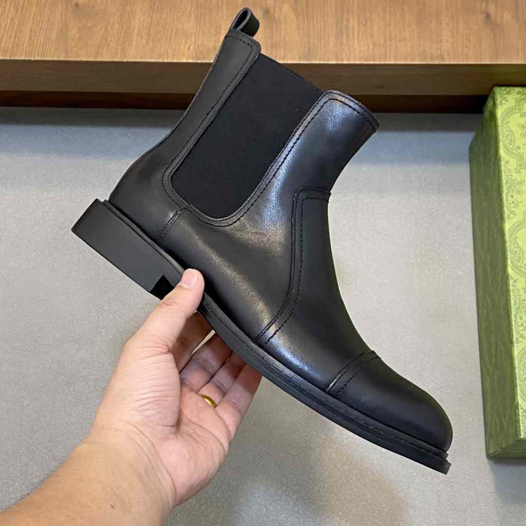 Gucci Leather Ankle Boots - EUR FASHION
