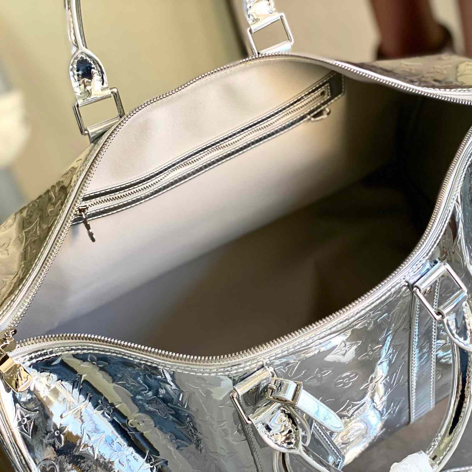 Louis Vuitton Keepall Bandoulière 50   M26766 - EUR FASHION