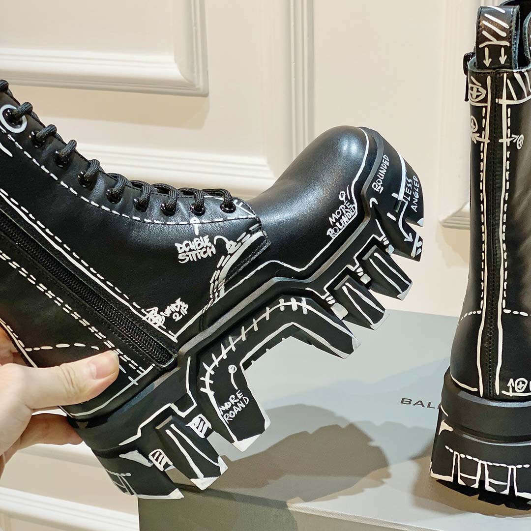 Balenciaga Bulldozer Lace-Up Boot In Black  - EUR FASHION