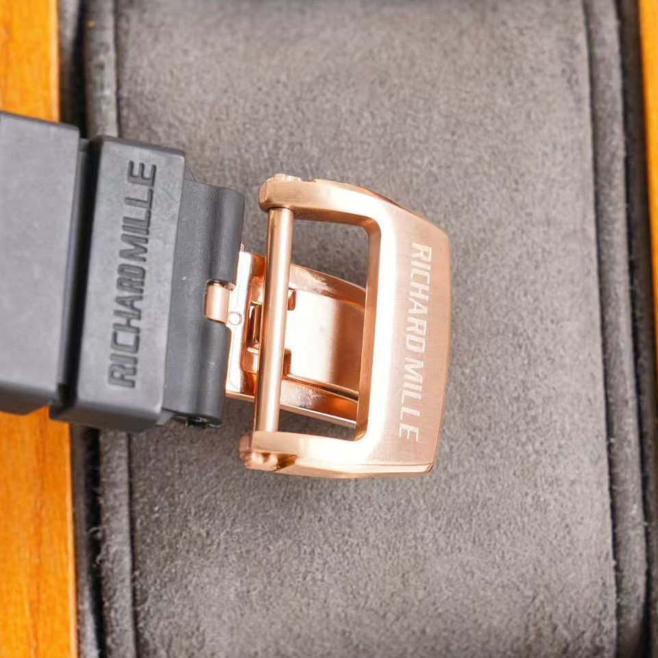 Richard Mille 011 ''Romain Grosjean'' - EUR FASHION