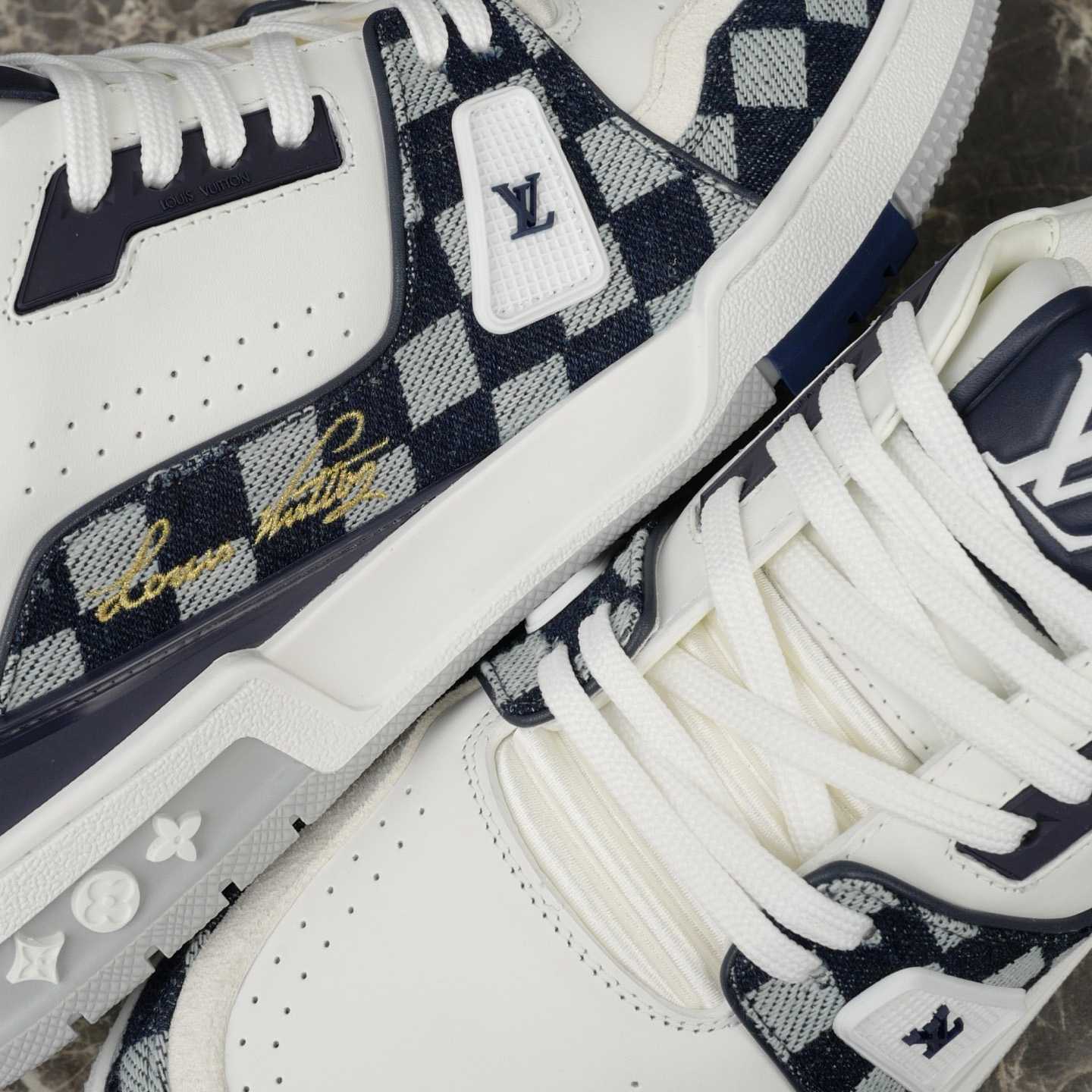 Louis Vuitton LV Trainer Sneaker   1AIKR1 - EUR FASHION