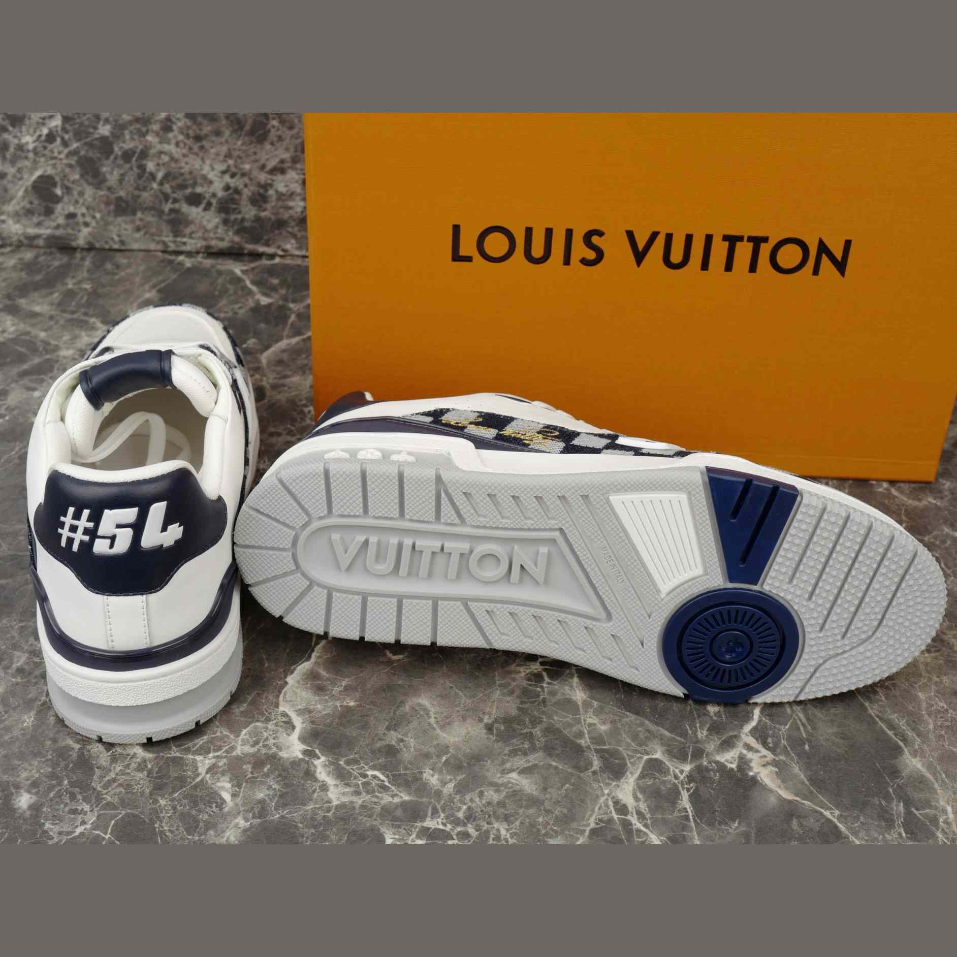 Louis Vuitton LV Trainer Sneaker   1AIKR1 - EUR FASHION