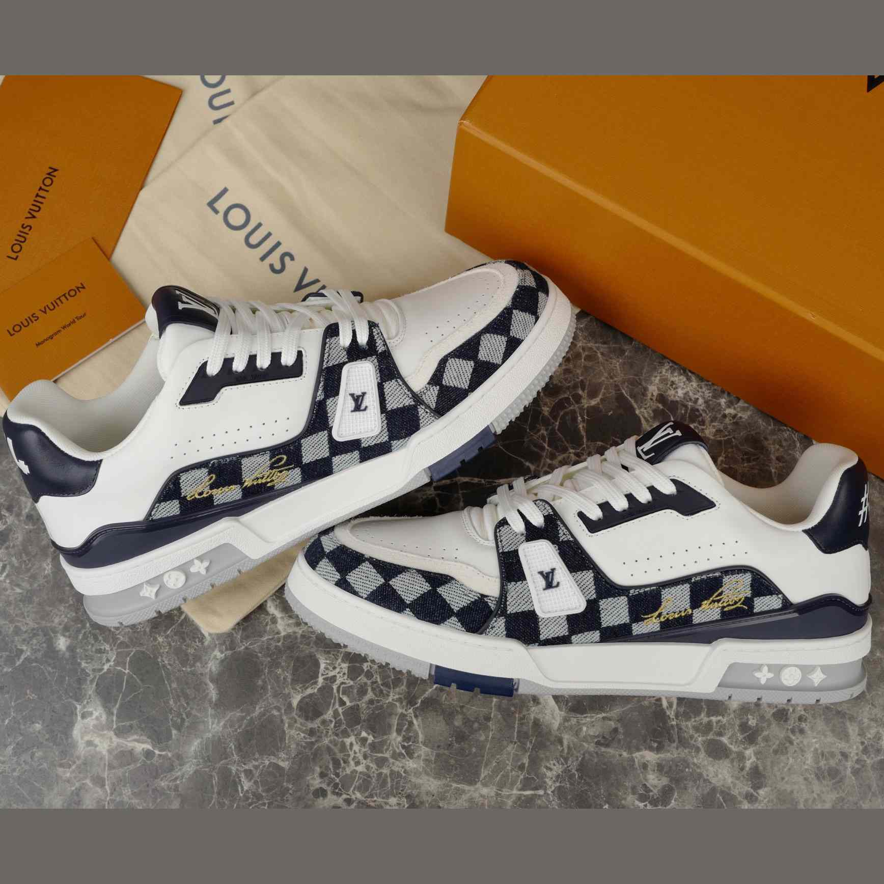 Louis Vuitton LV Trainer Sneaker   1AIKR1 - EUR FASHION