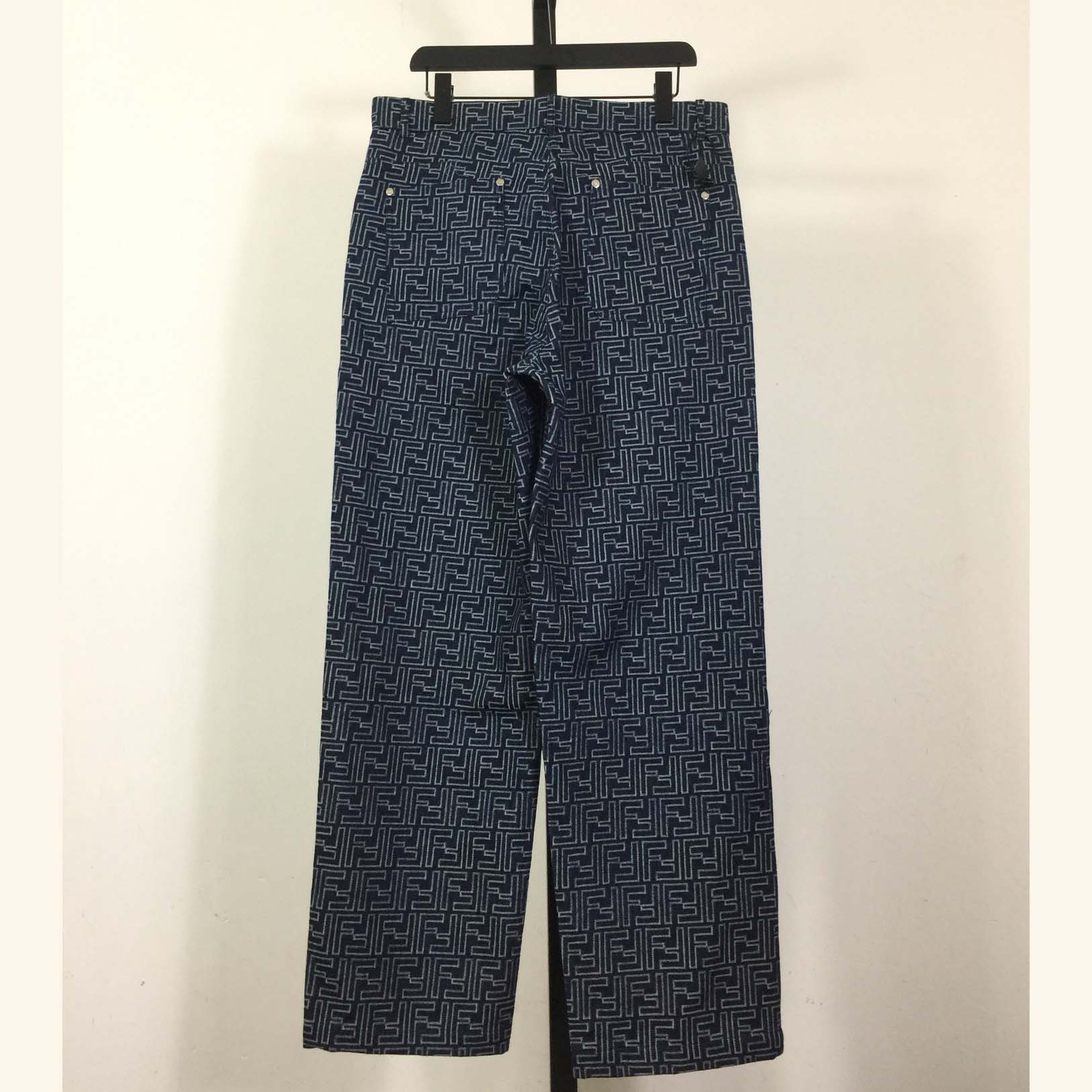 Fendi Pants    - EUR FASHION