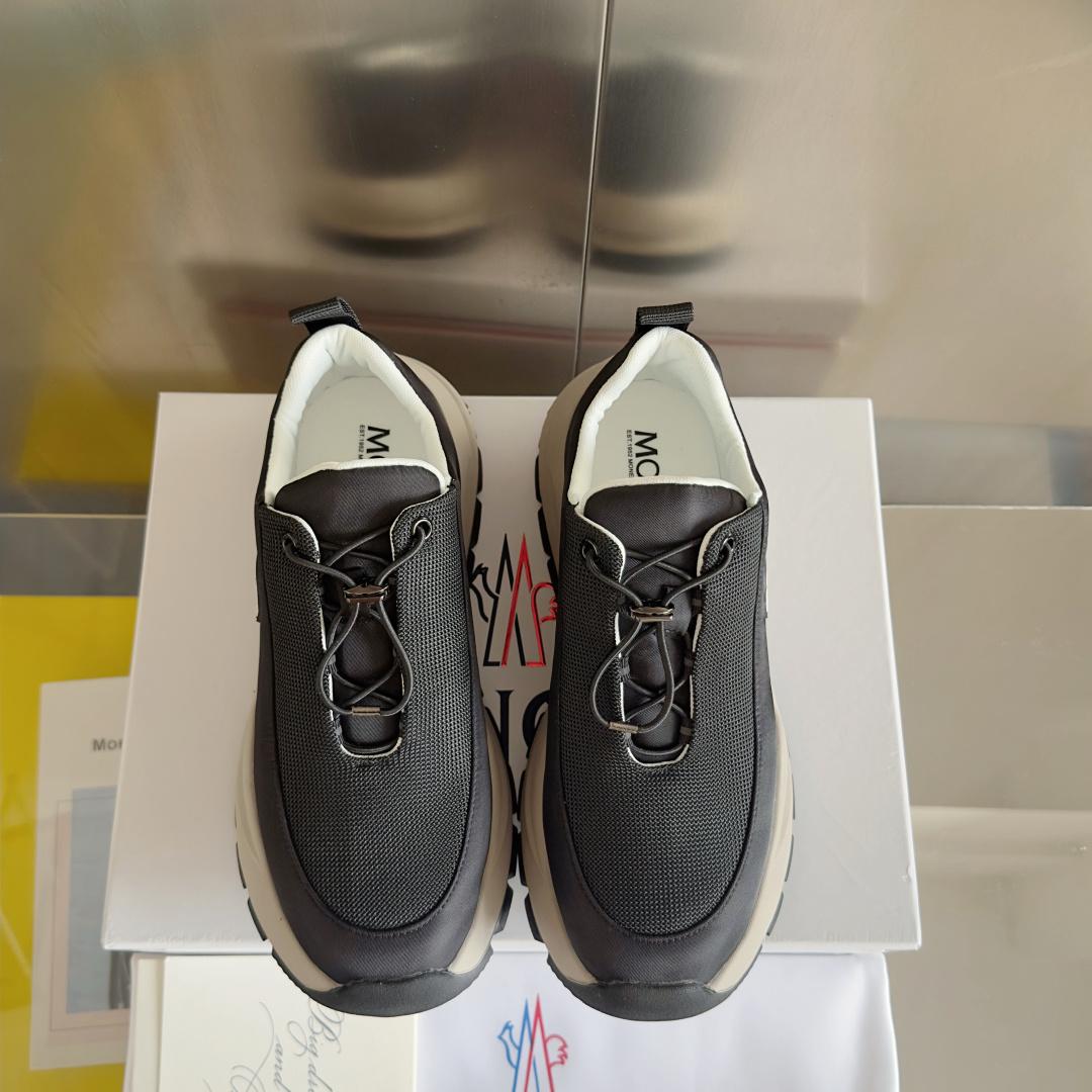 Moncler Sneakers - EUR FASHION