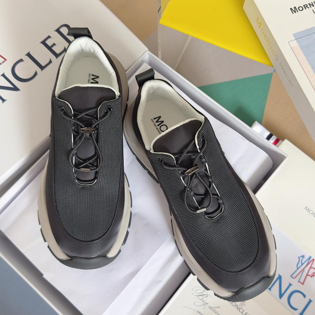 Moncler Sneakers - EUR FASHION