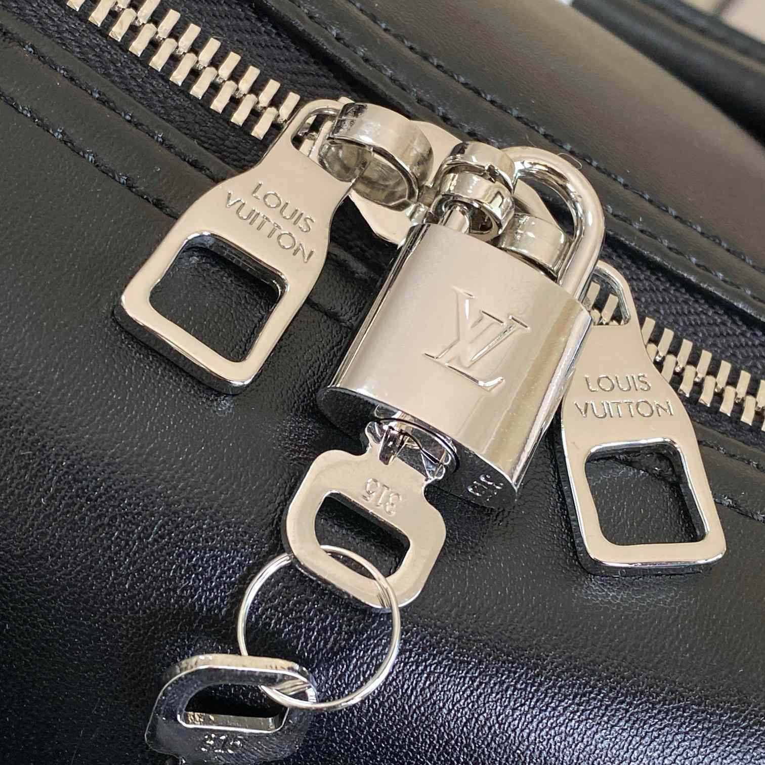 Louis Vuitton Keepall Cargo Bandoulière 50   M13992 - EUR FASHION