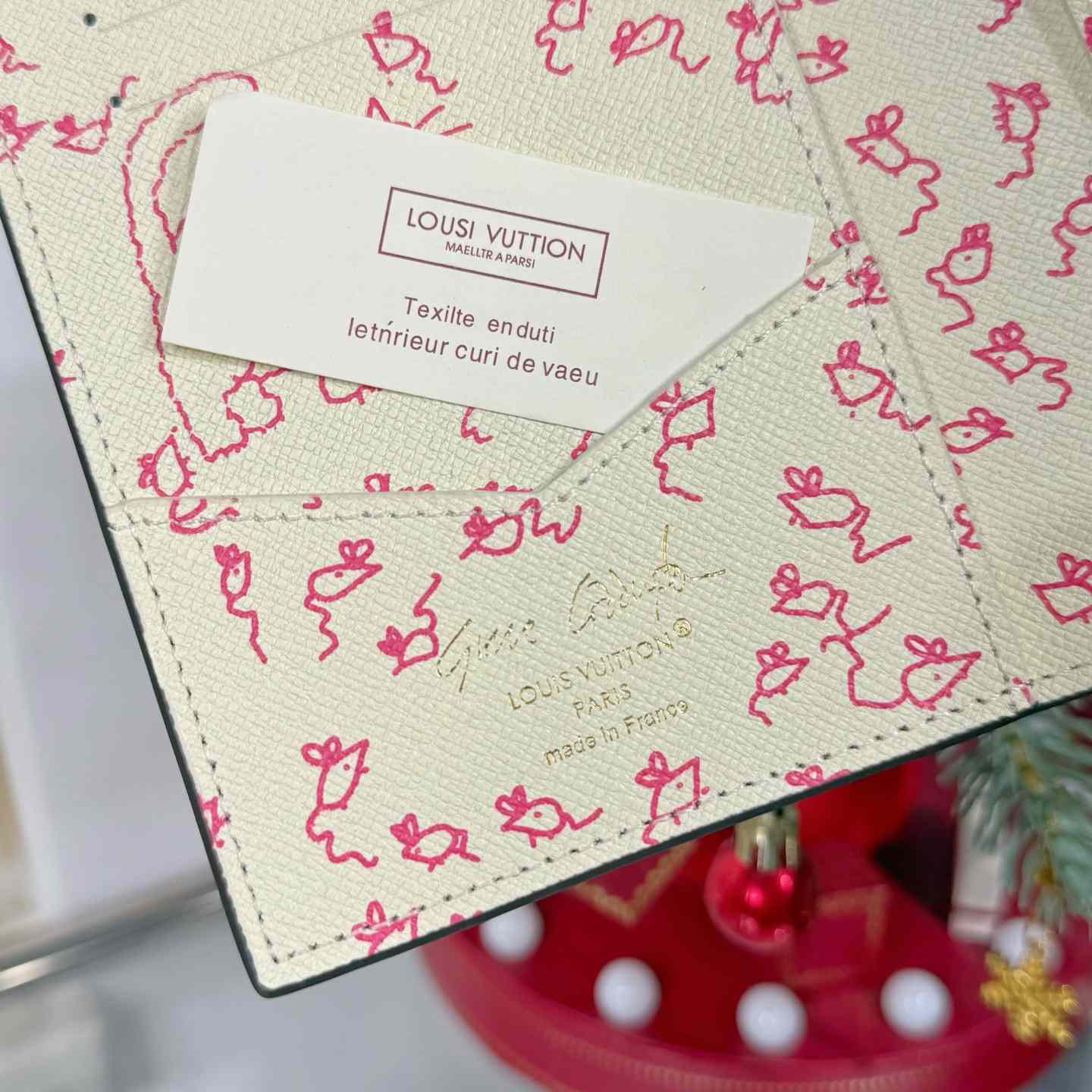 Louis Vuitton Passport Cover   M25753 - EUR FASHION