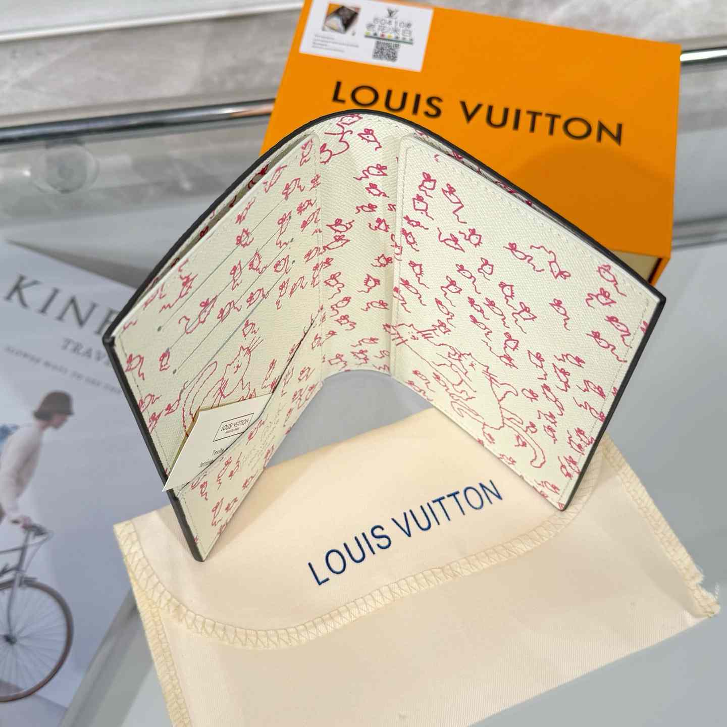 Louis Vuitton Passport Cover   M25753 - EUR FASHION